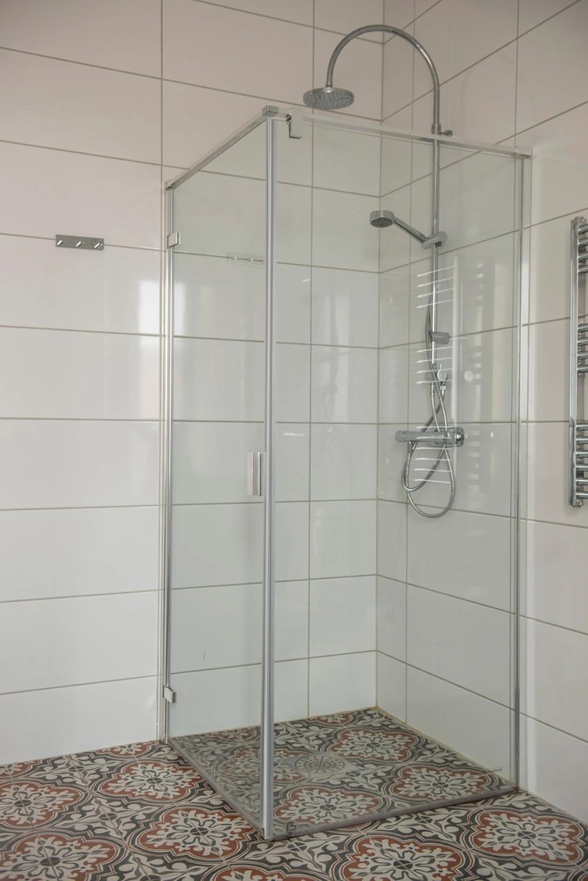 Bathroom in Donners Hotell