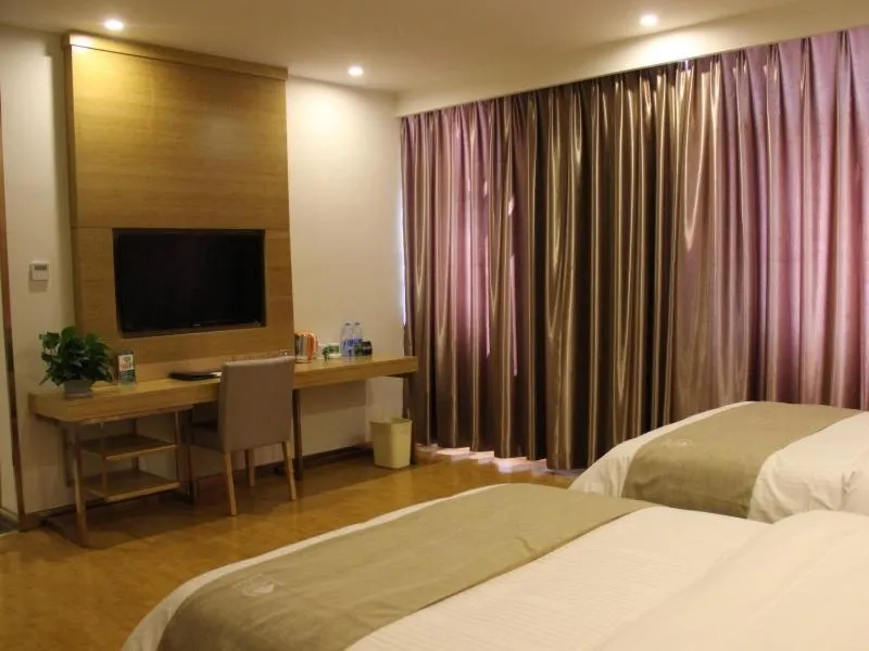 Bed in GreenTree Inn Lu'an Jin'an District North Bus Station Express Hotel