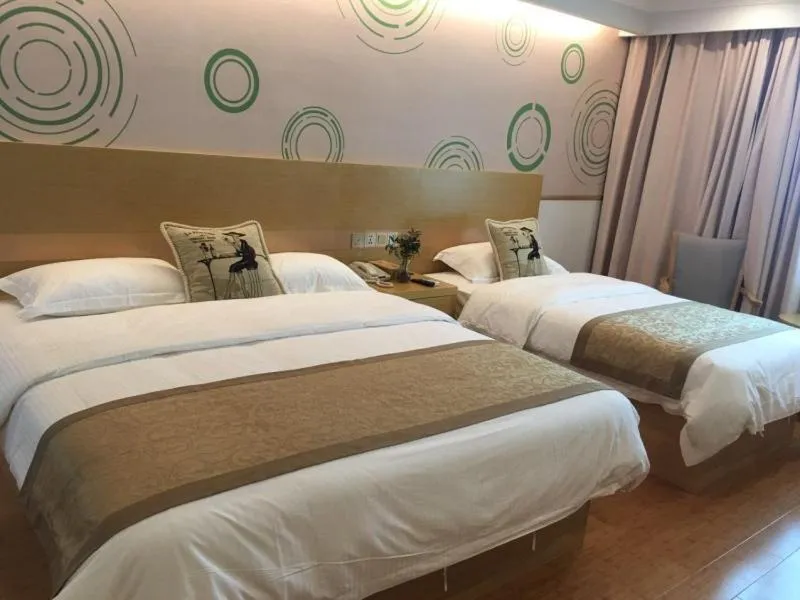 Bed in GreenTree Inn Huangshan Xiuning County Qiyun Mountain Business Hotel