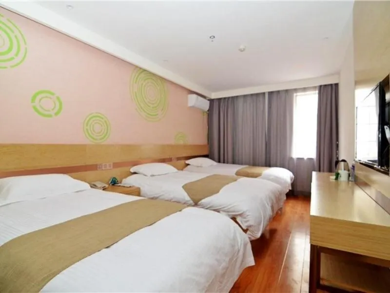 Bed in GreenTree Inn Xi'an Railway Station Airport Bus Wulukou Subway Station Business Hotel