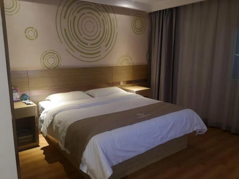 Bed in GreenTree Inn Xi'an Railway Station Airport Bus Wulukou Subway Station Business Hotel