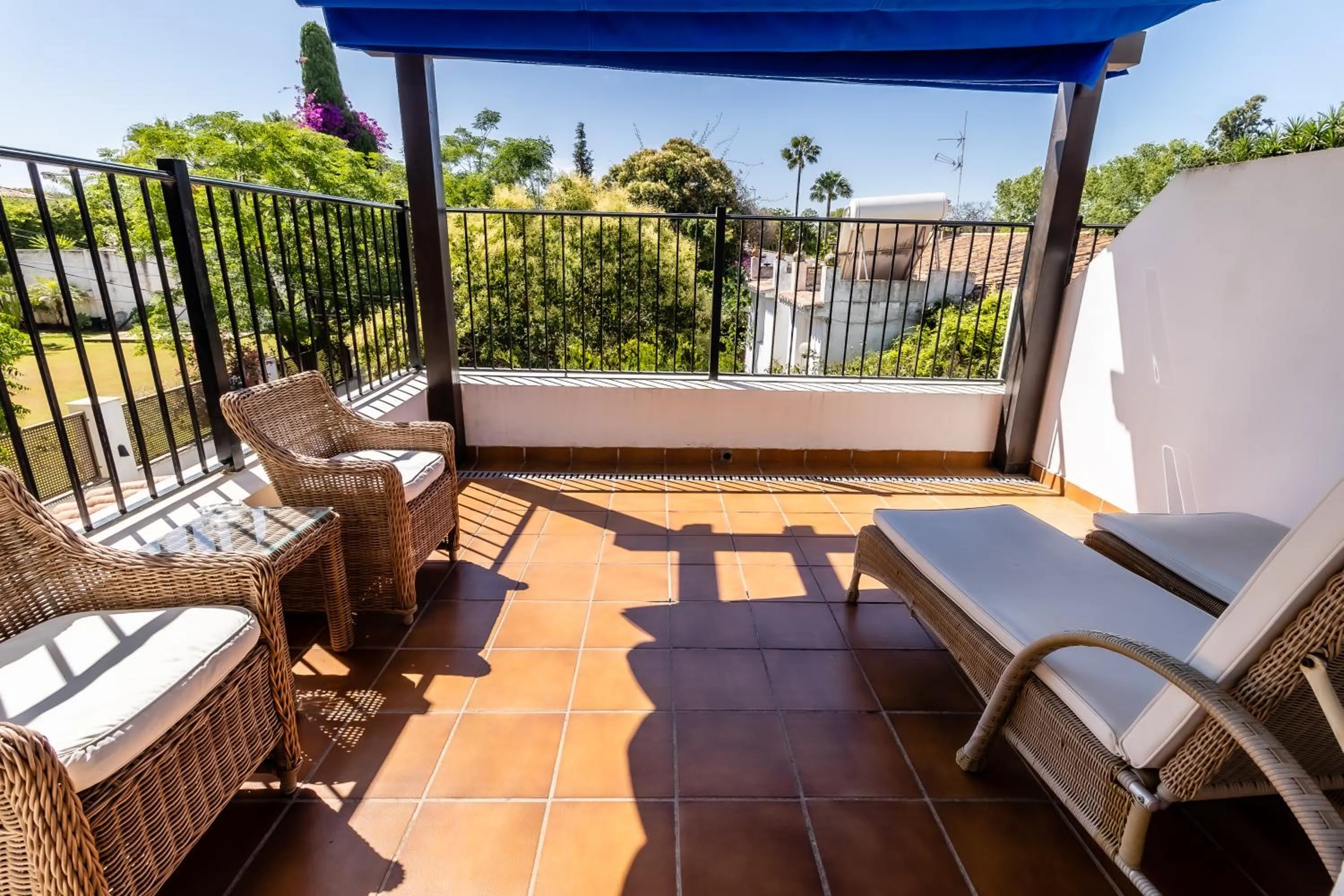 Balcony/Terrace in Paloma Blanca Boutique Hotel