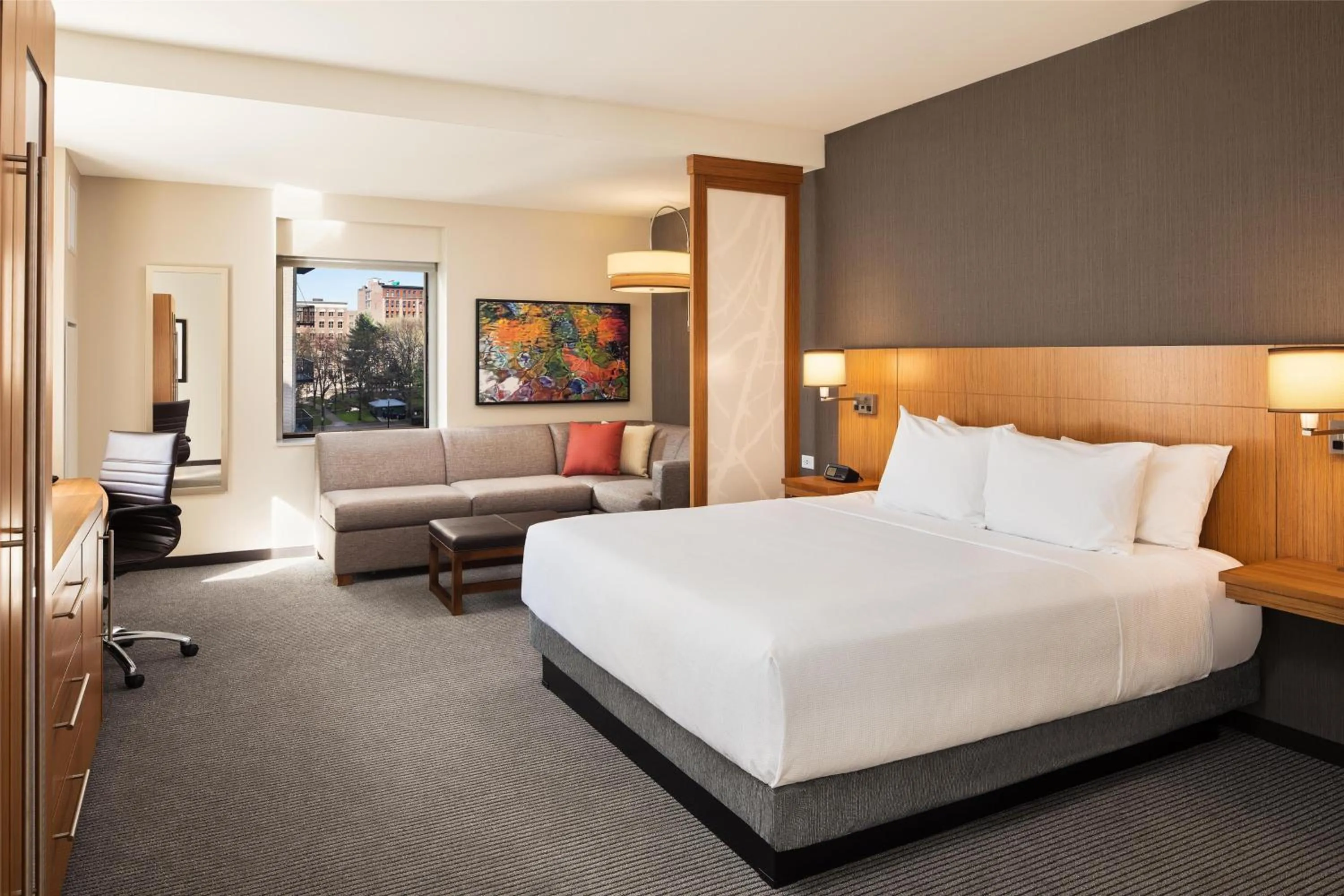 Bedroom, Bed in Hyatt Place Knoxville/Downtown