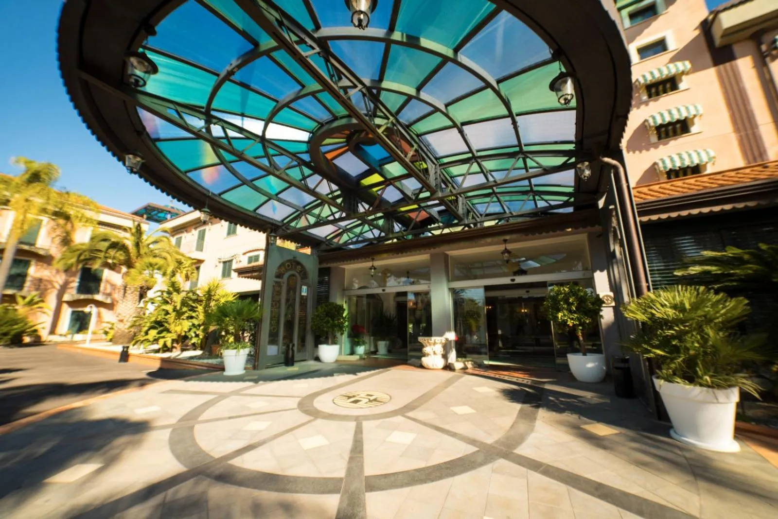 Facade/entrance in Orizzonte Acireale Hotel