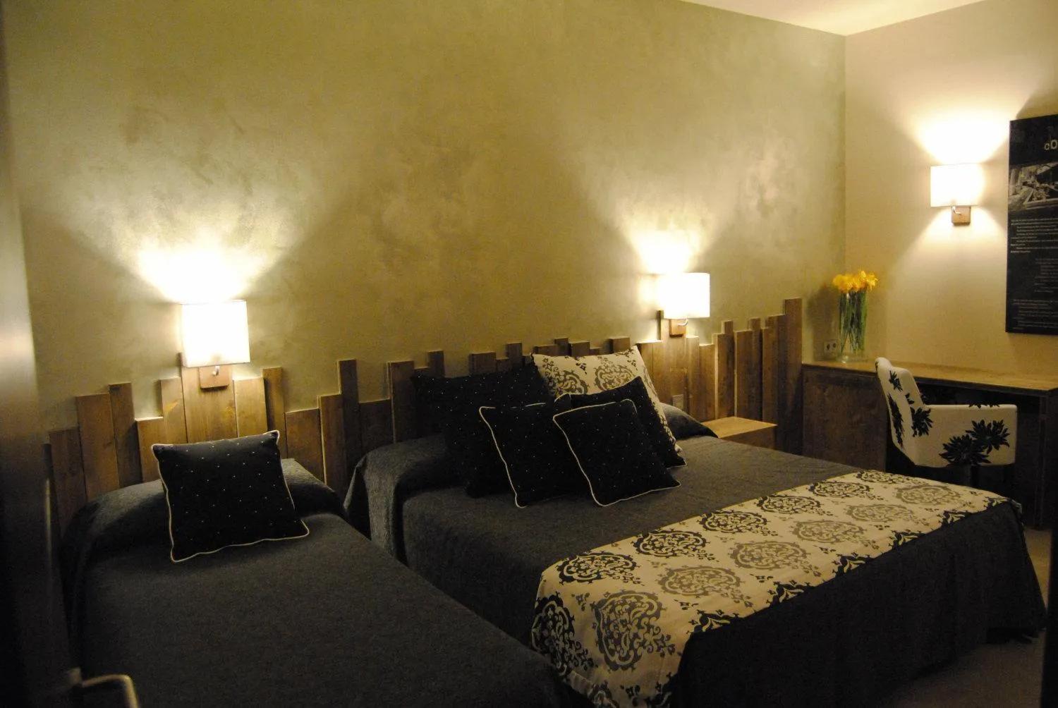 Photo of the whole room, Bed in Santa Bárbara