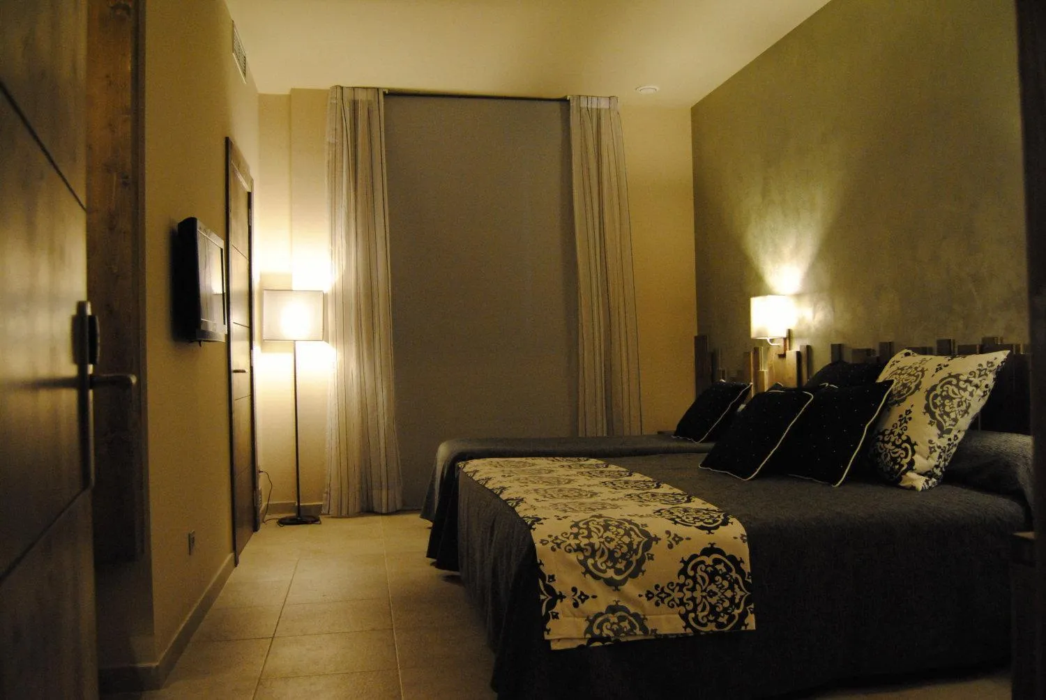 Photo of the whole room, Bed in Santa Bárbara