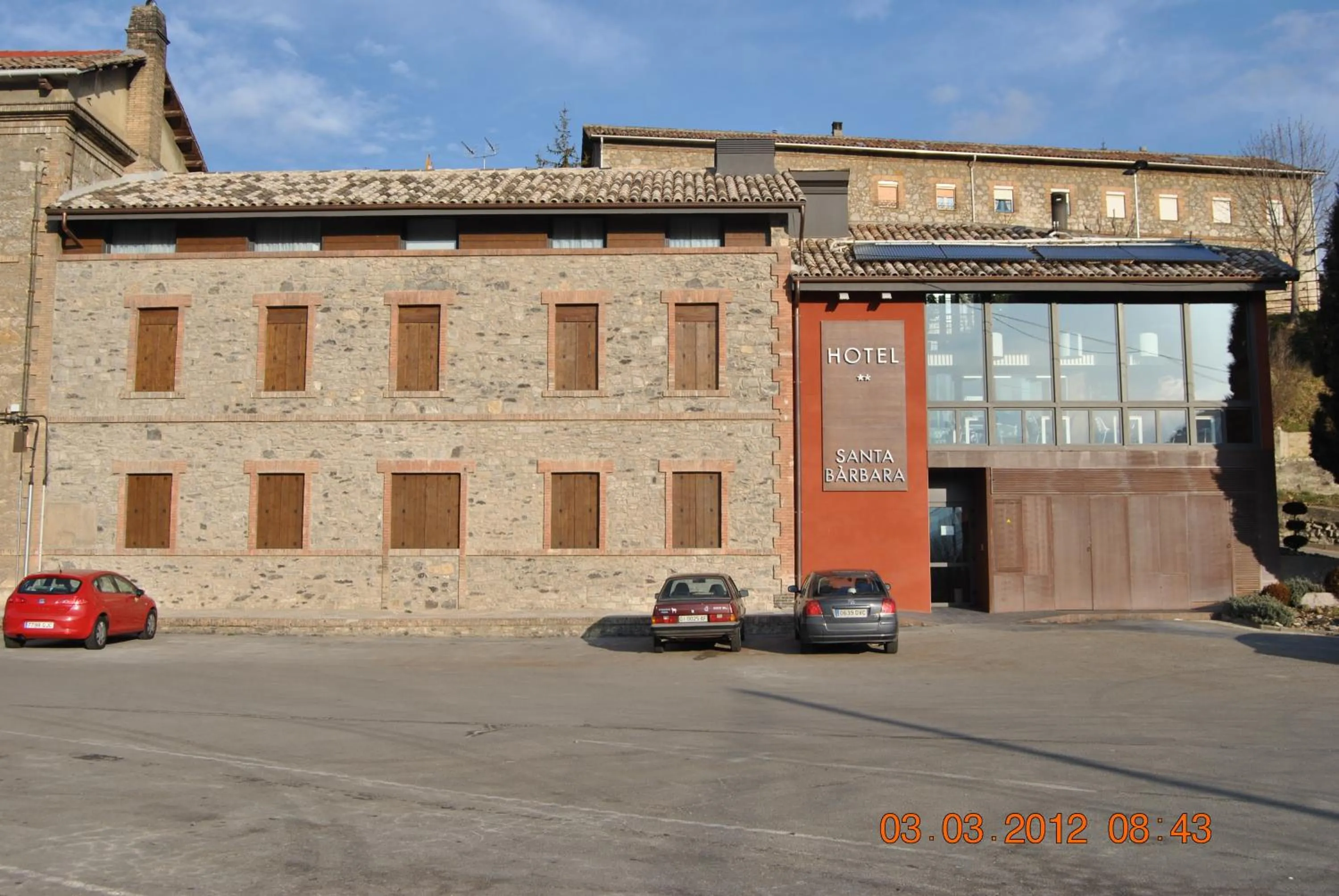 Facade/entrance in Santa Bárbara