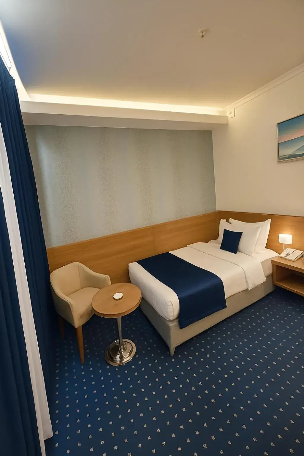 Single Room - single occupancy in Nova Sky Hotel Single Room - single occupancy in Nova Sky Hotel