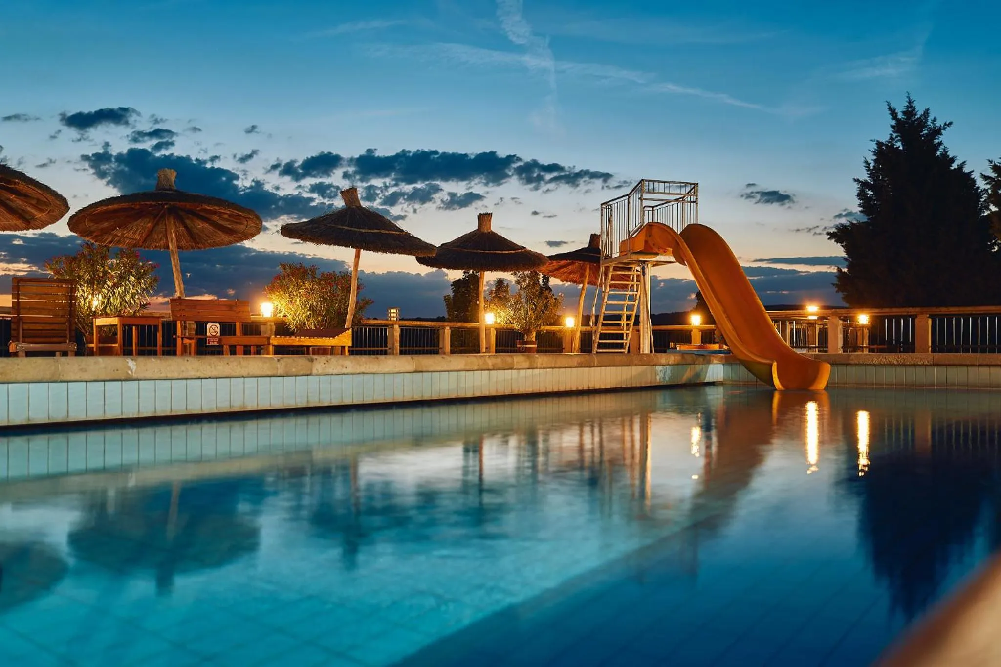 Egri Korona Borház és Wellness Hotel