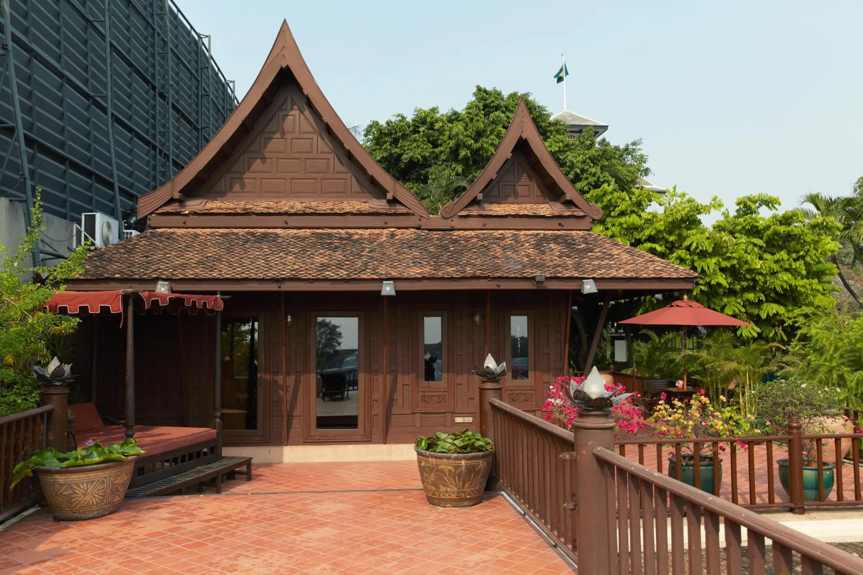 Patio in Chakrabongse Villas