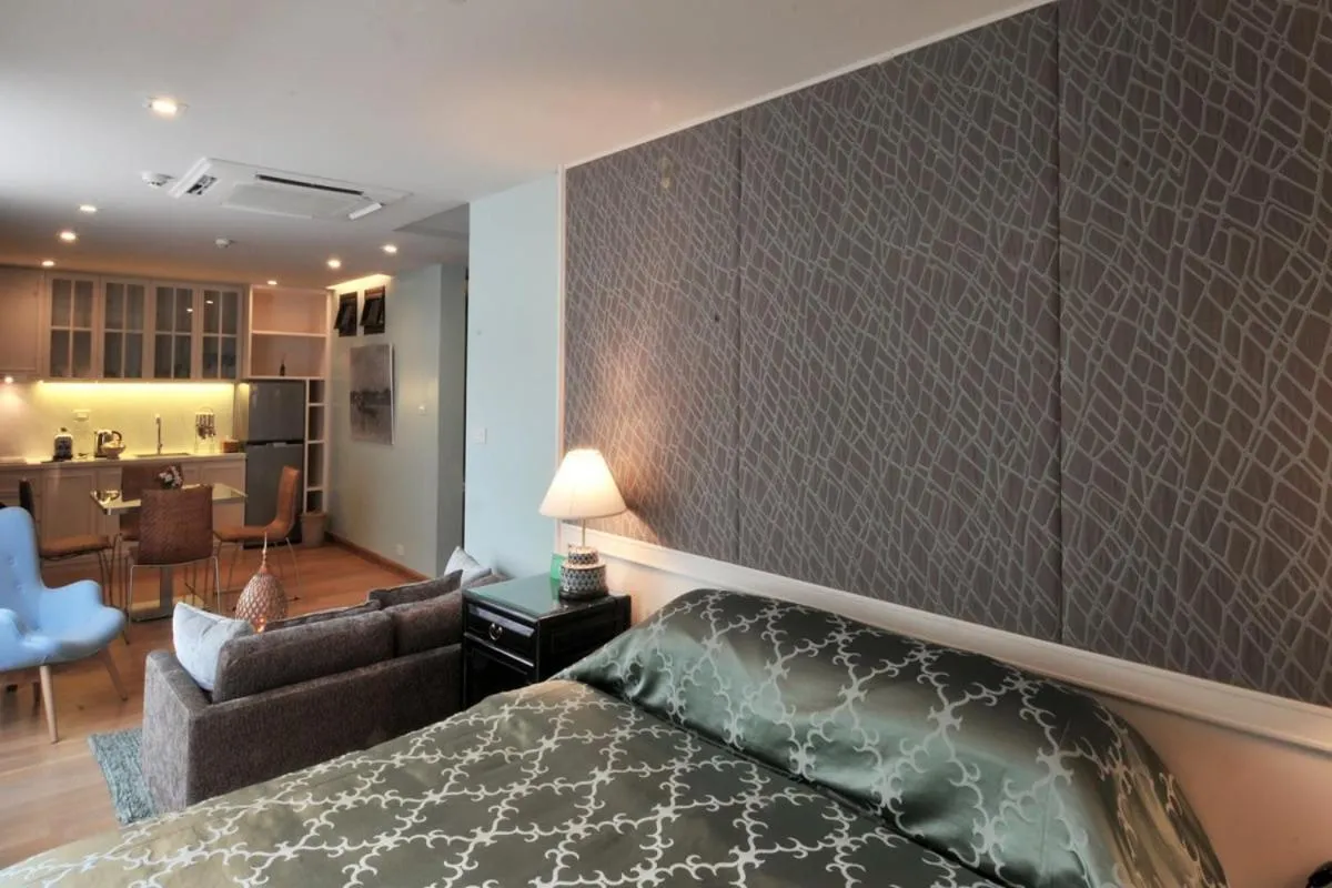 Bed in Chakrabongse Villas