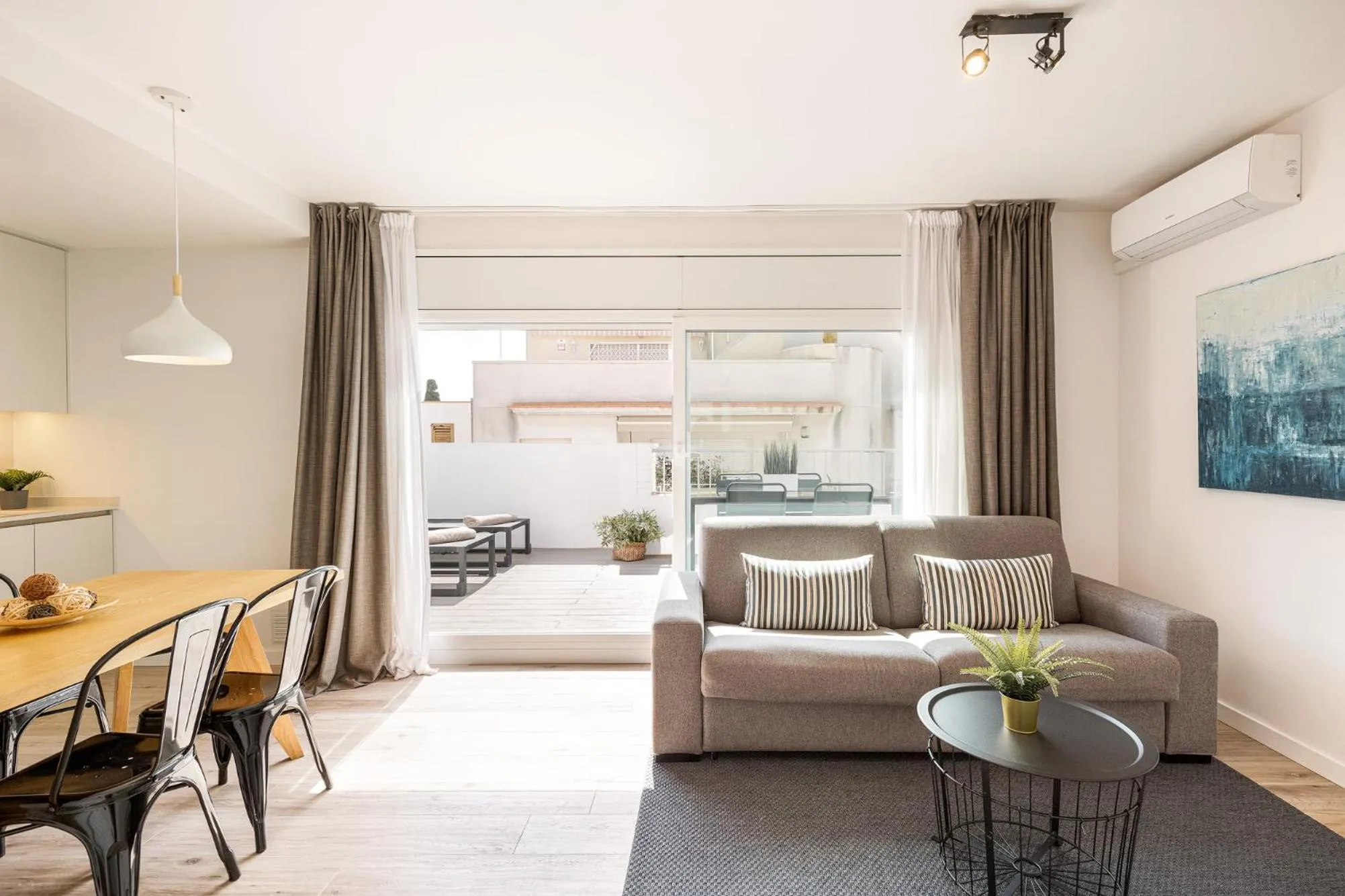 Living room in Sitges Group Calm Beach
