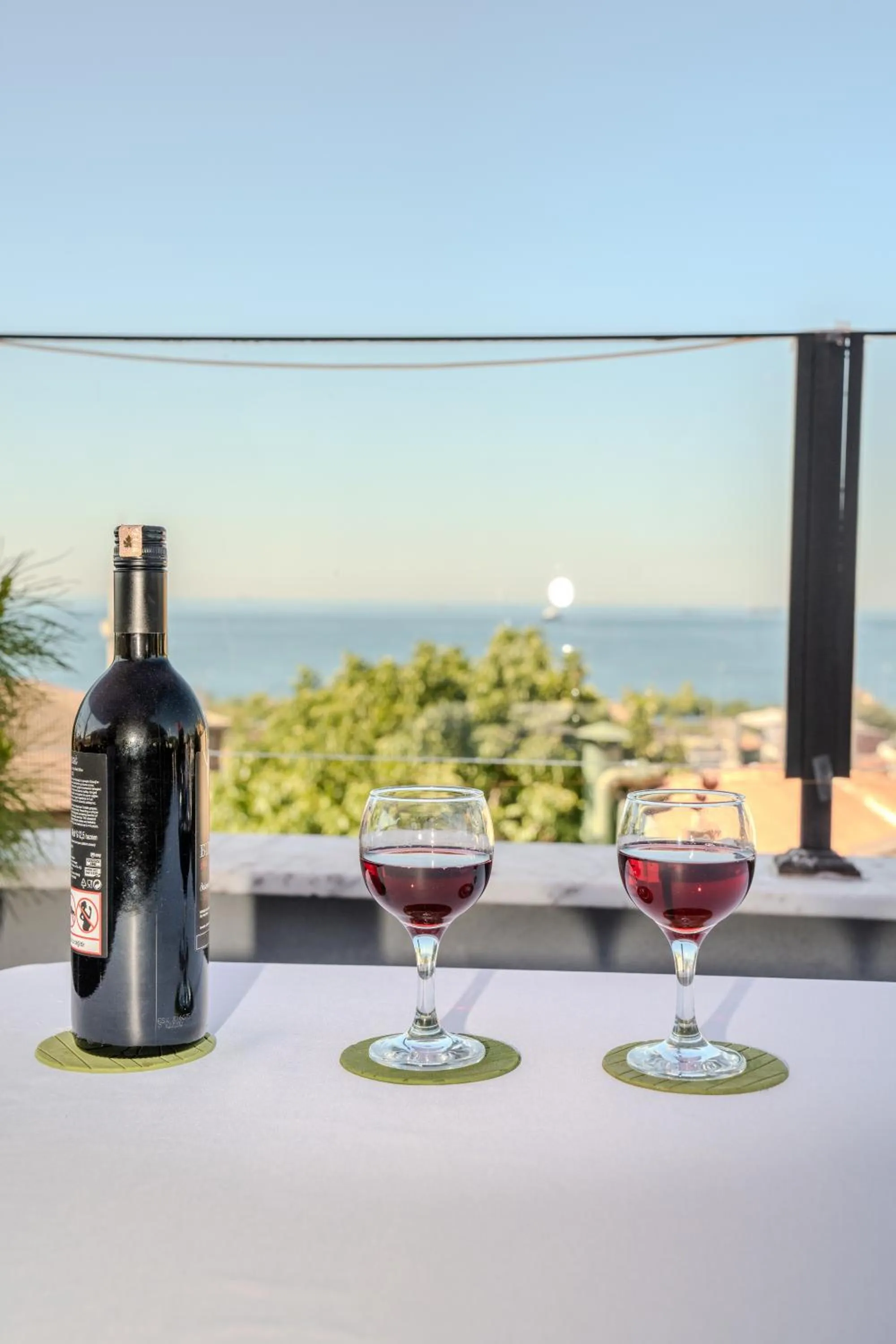 Food and drinks in Sultanahmet Cesme Hotel