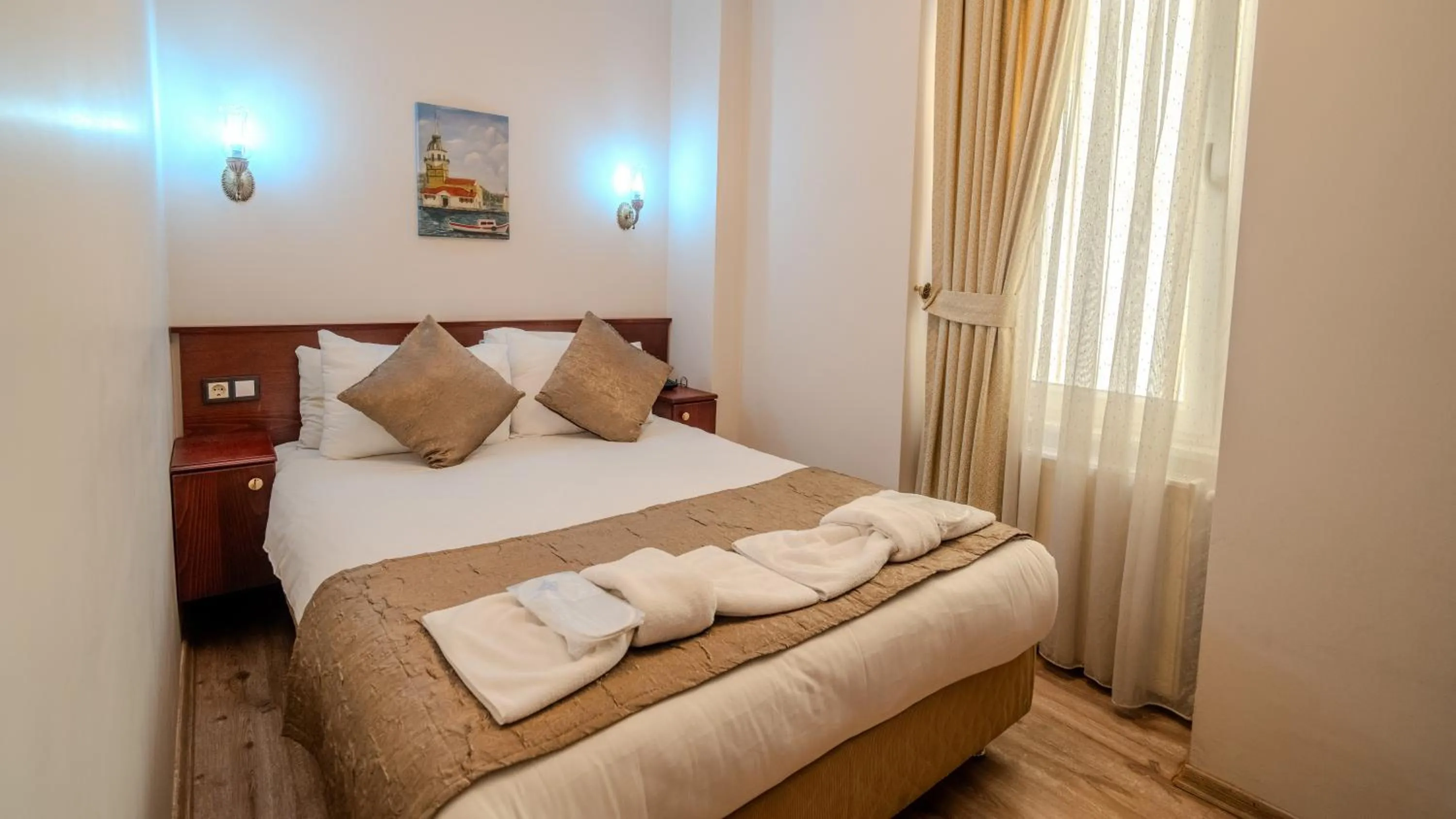 Bed in Sultanahmet Cesme Hotel