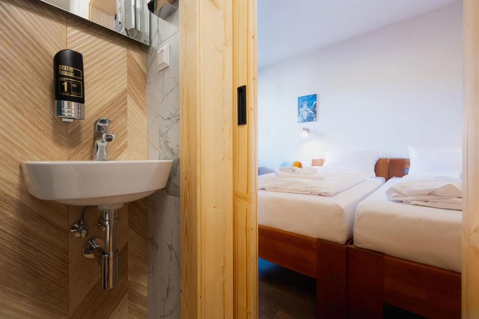 Bathroom, Bed in Wellness rezort Jánošíkov dvor