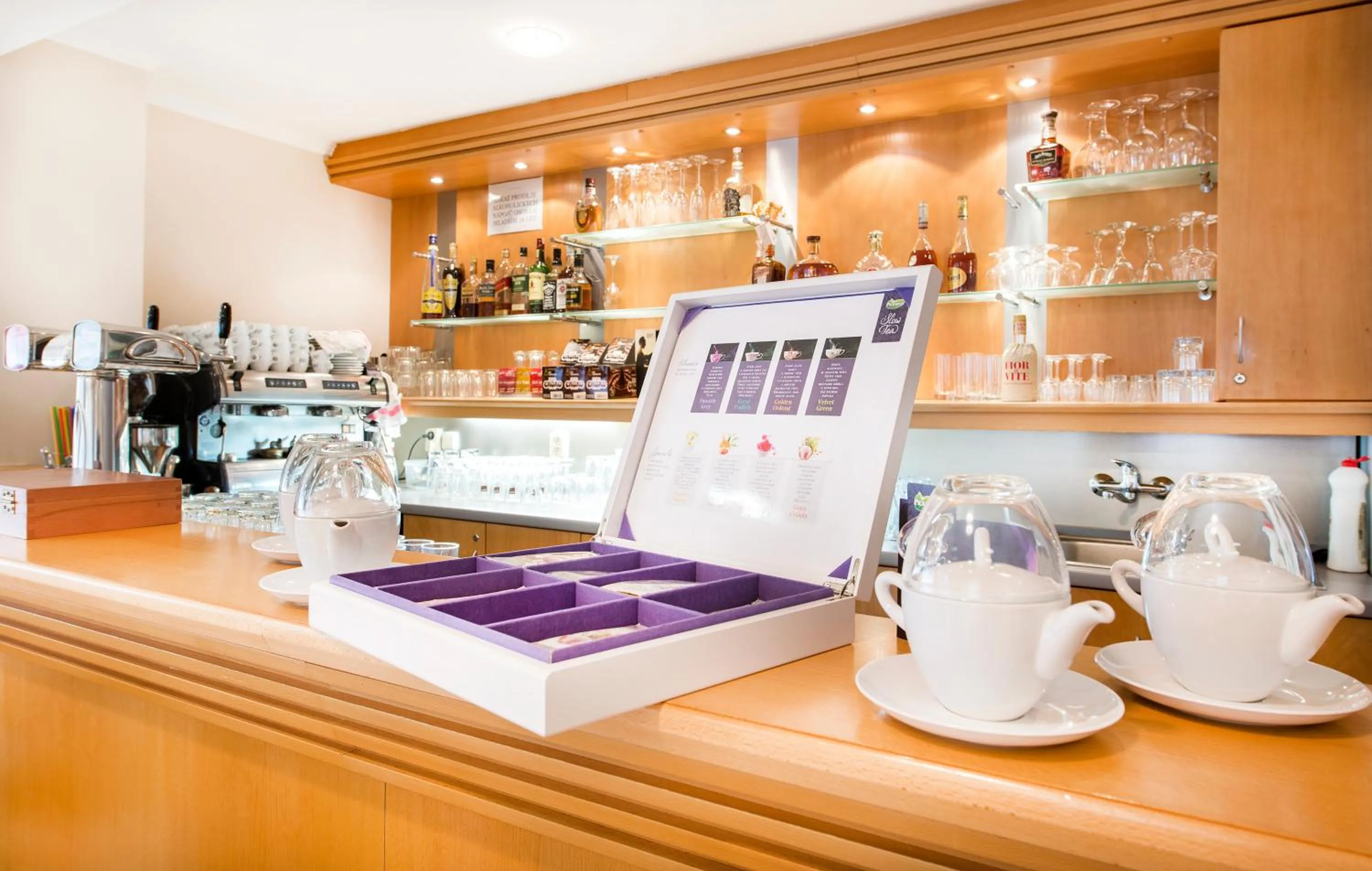 Restaurant/places to eat in Hotel Akademie