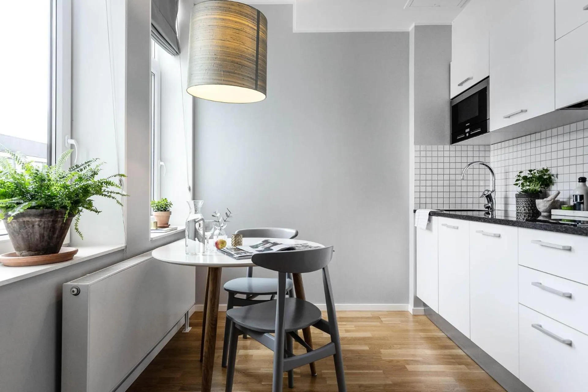 Kitchen or kitchenette in Biz Apartment Gärdet