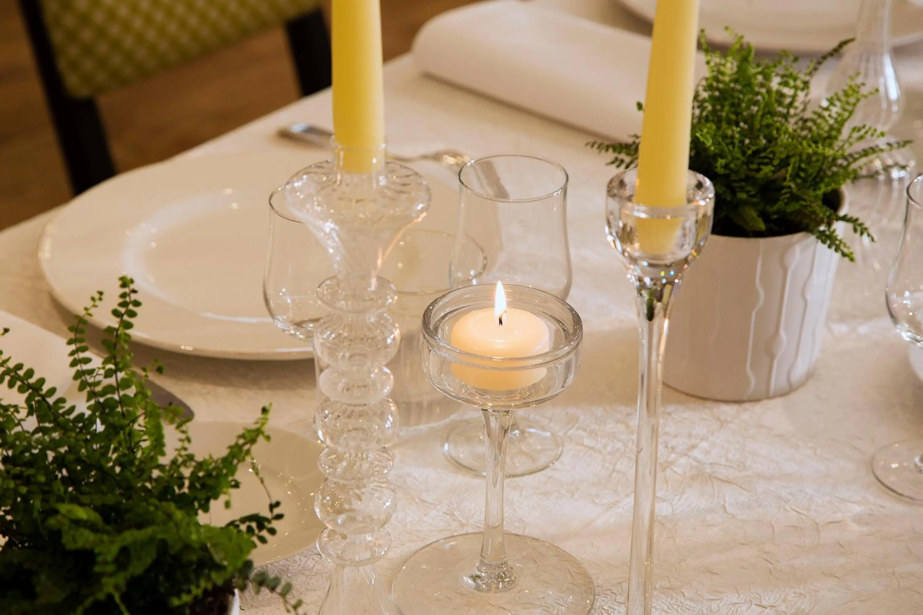 Decorative detail in Hotel De France