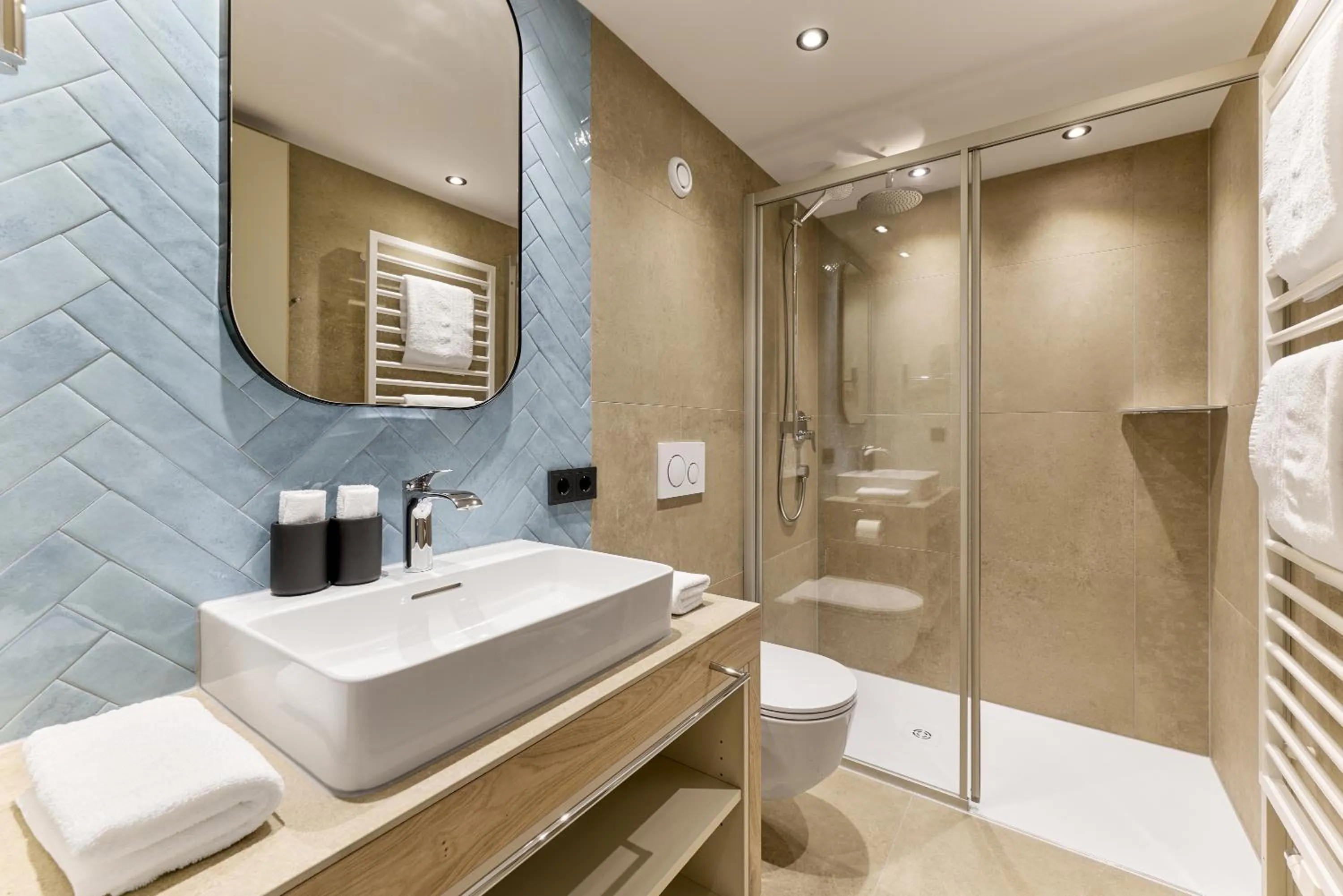 Quality Hosts Arlberg - Hotel Goldenes Kreuz B&B