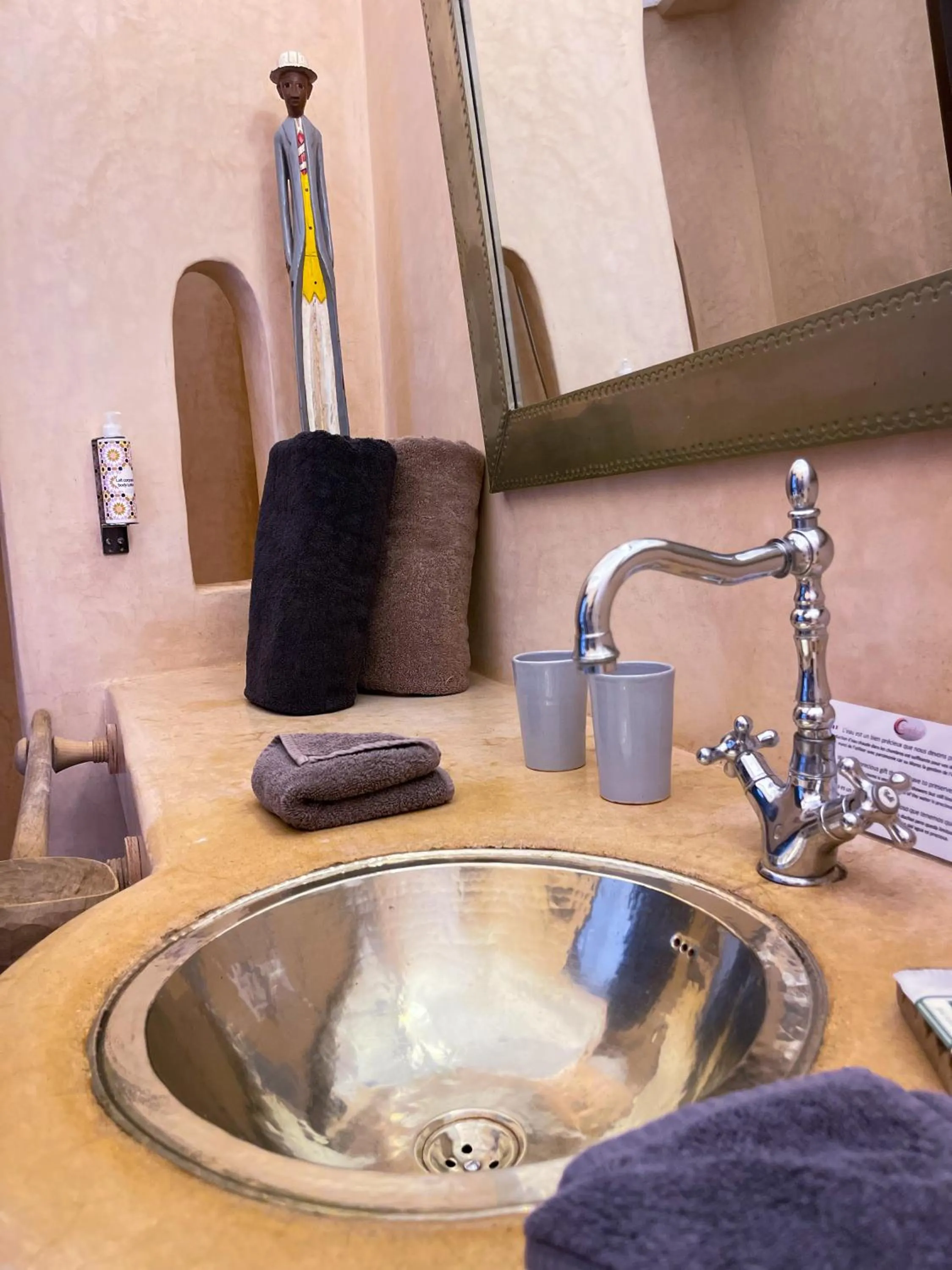 Bathroom in Riad Dar Massai