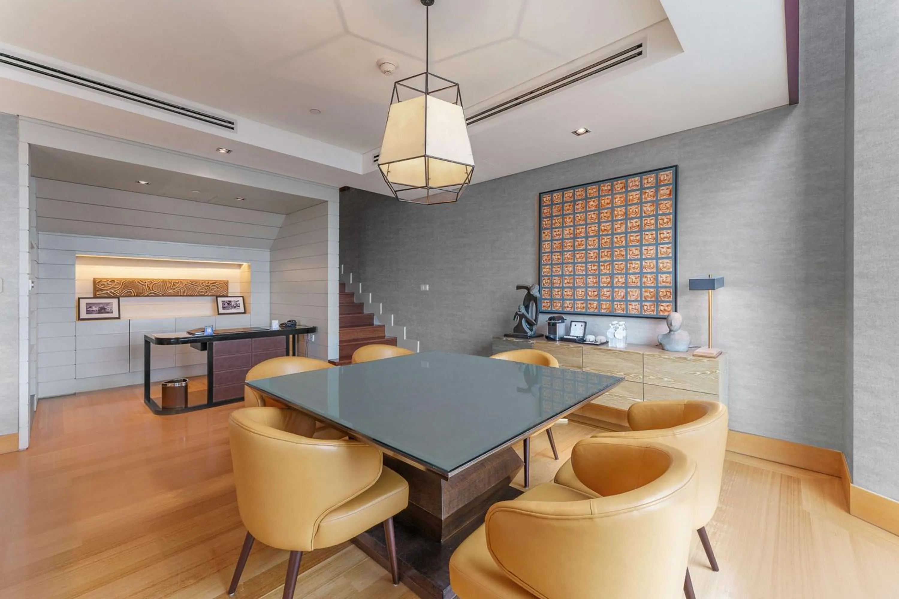 Living room in Hilton Kuala Lumpur