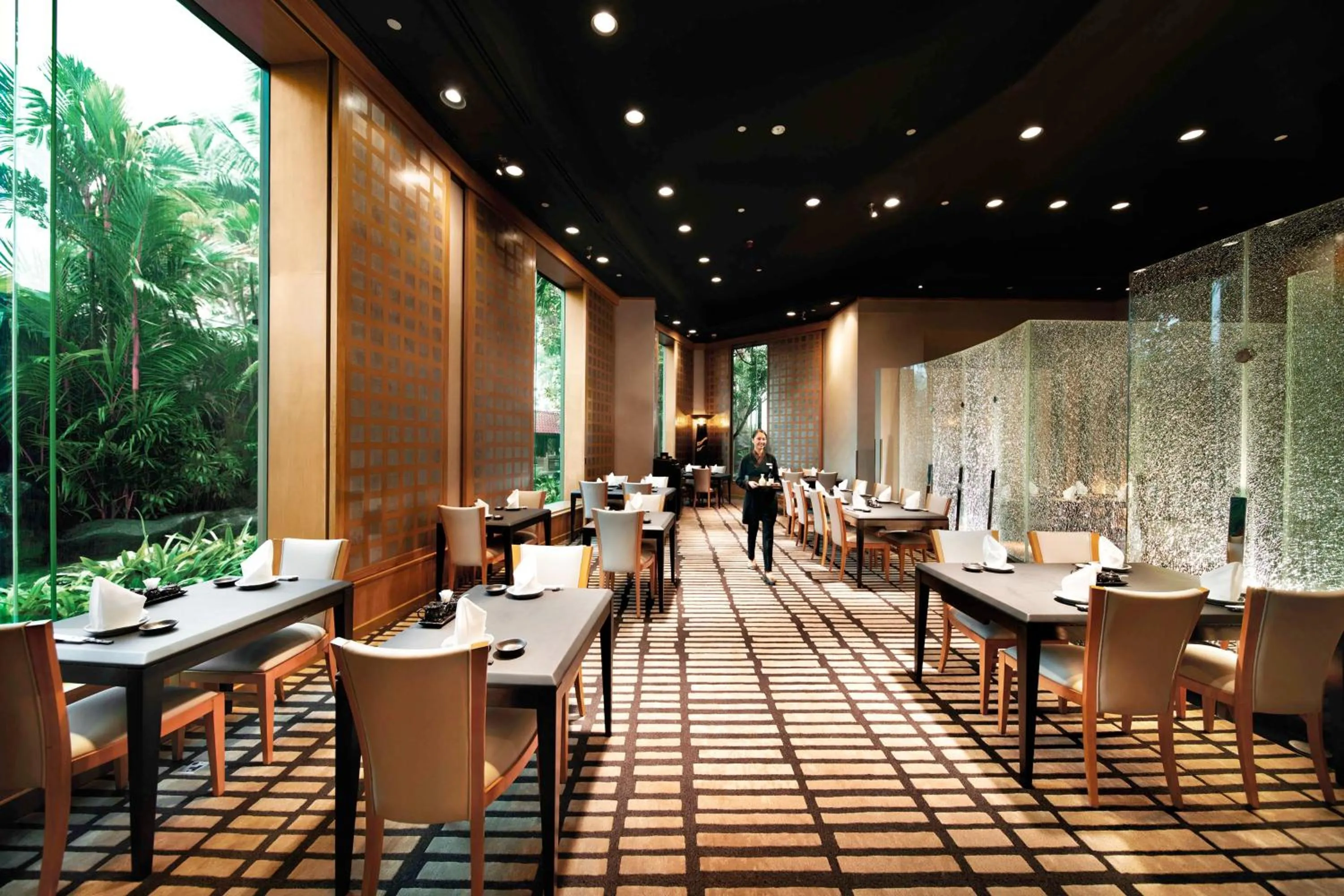 Restaurant/places to eat in Hilton Kuala Lumpur