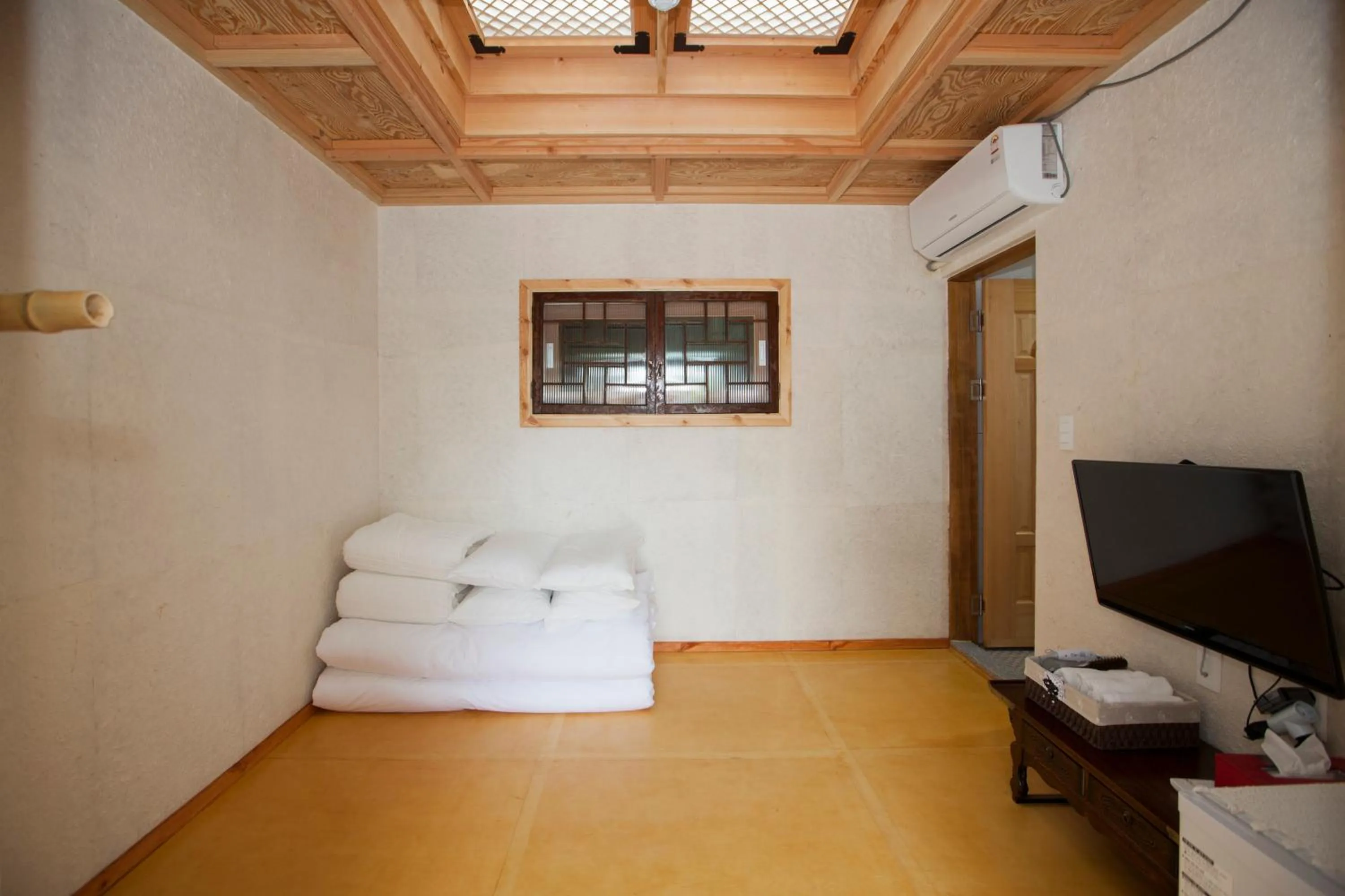 Photo of the whole room in The Hanok