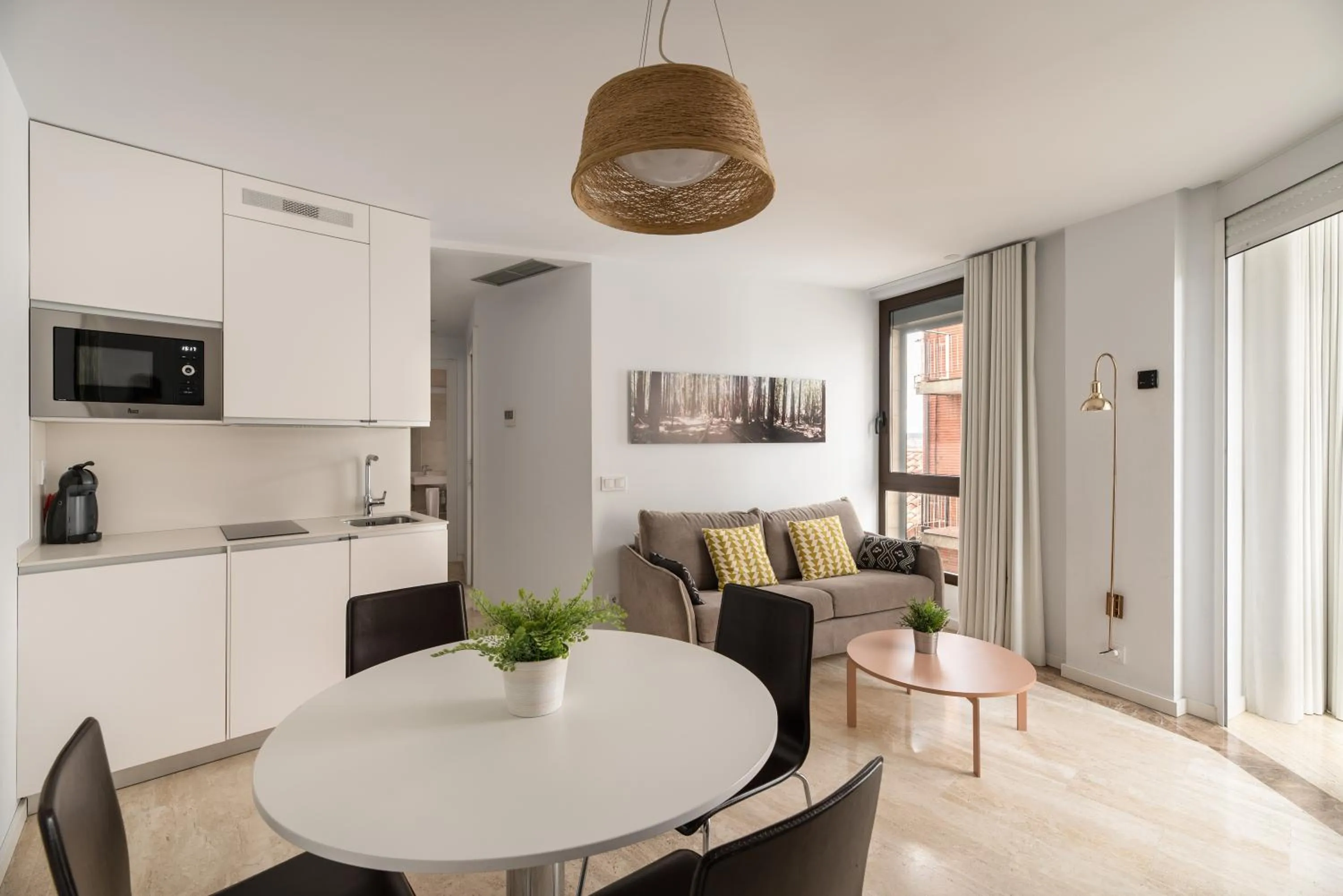 Kitchen or kitchenette in Apartamentos Suite The Way