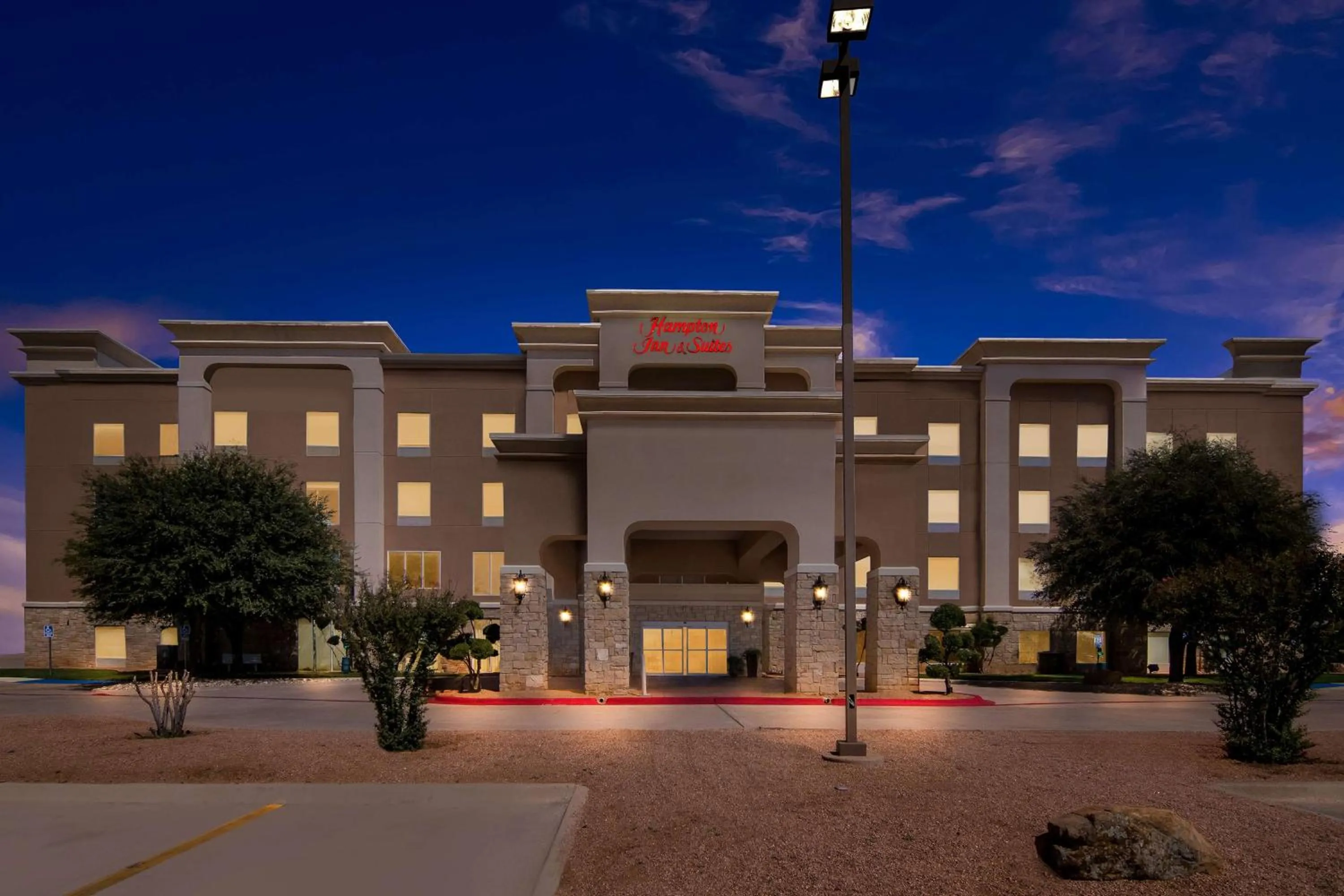 Property building in Hampton Inn & Suites Abilene I-20