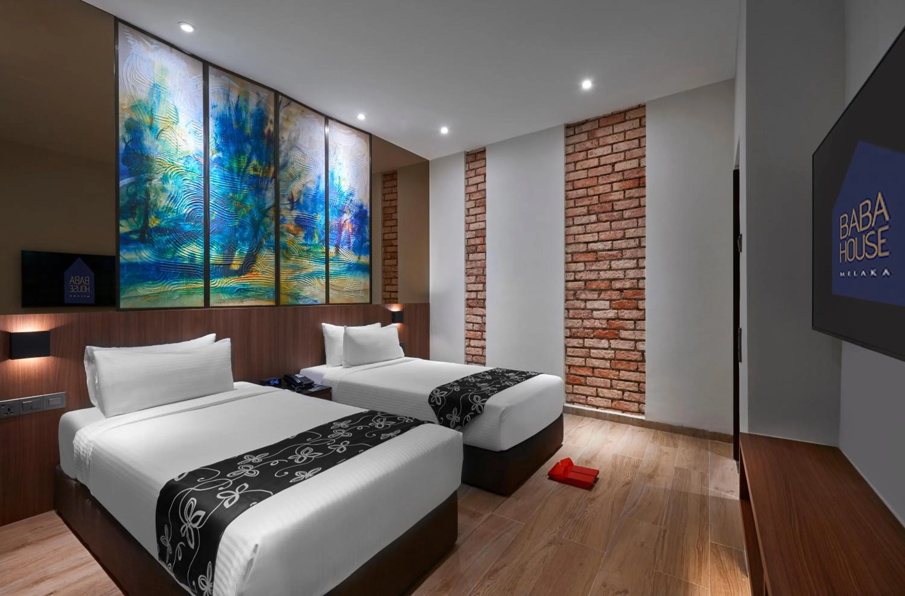 Property building, Bed in Baba House Melaka