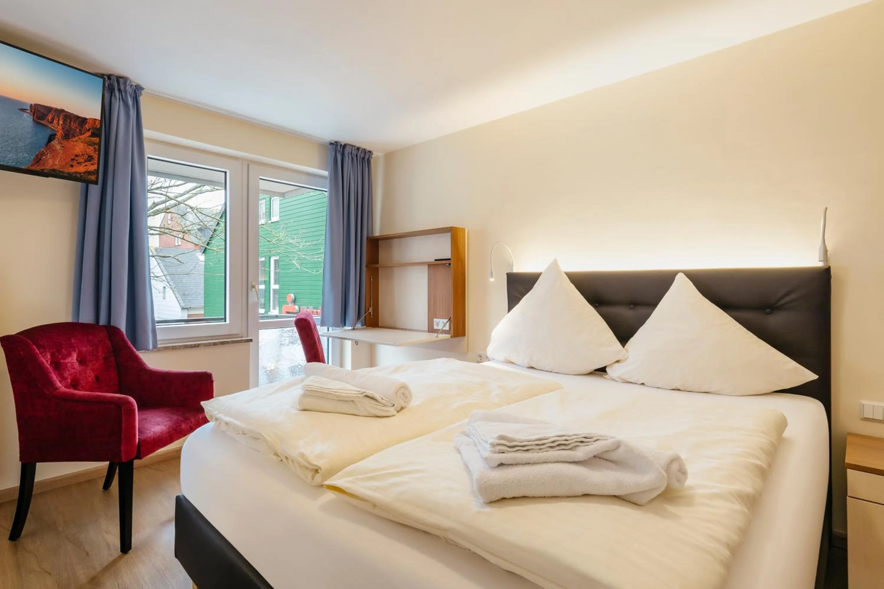 Bed in Hotel Helgolandia