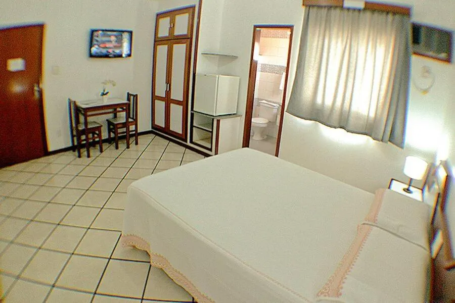 Property building, Bed in Shalako Hotel