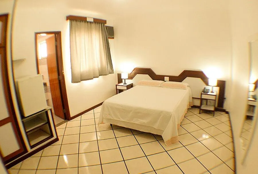 Property building, Bed in Shalako Hotel