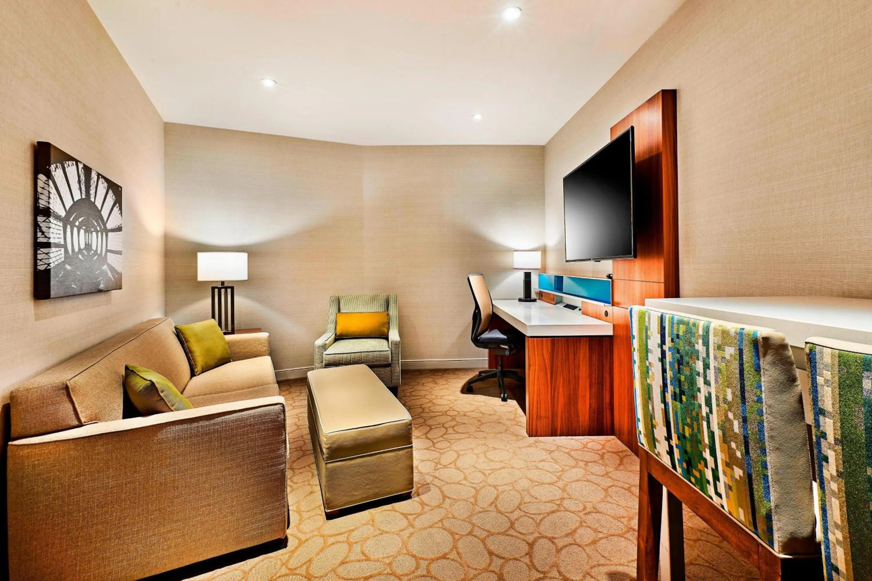 Living room in Delta Hotels by Marriott Dartmouth