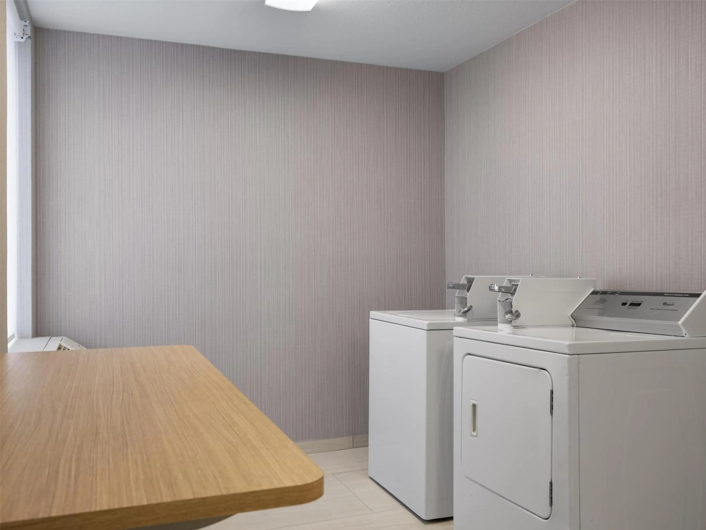 laundry in Hilton Garden Inn Albuquerque Airport