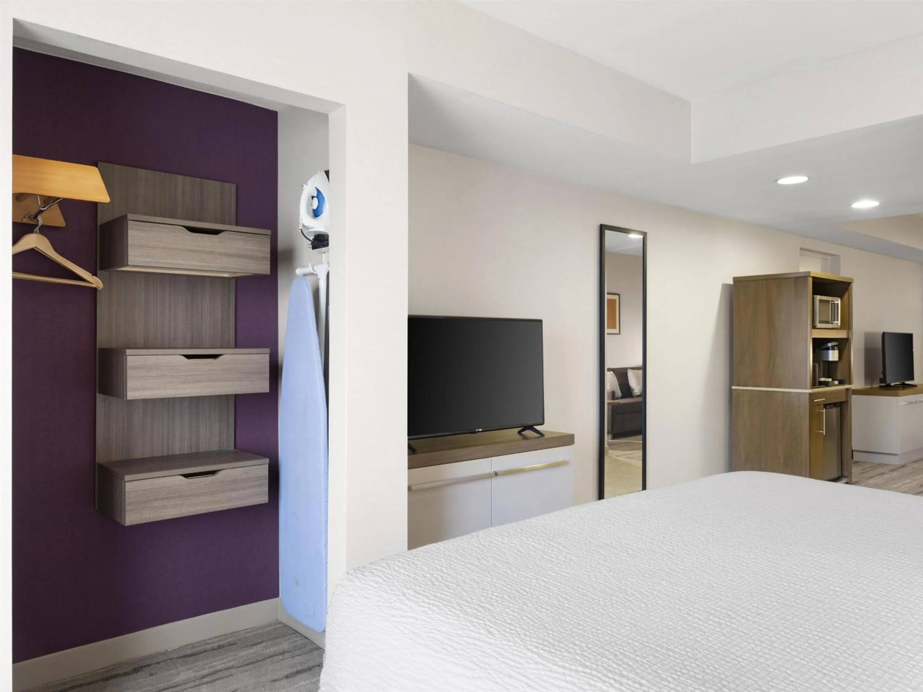 Bed in Hilton Garden Inn Albuquerque Airport