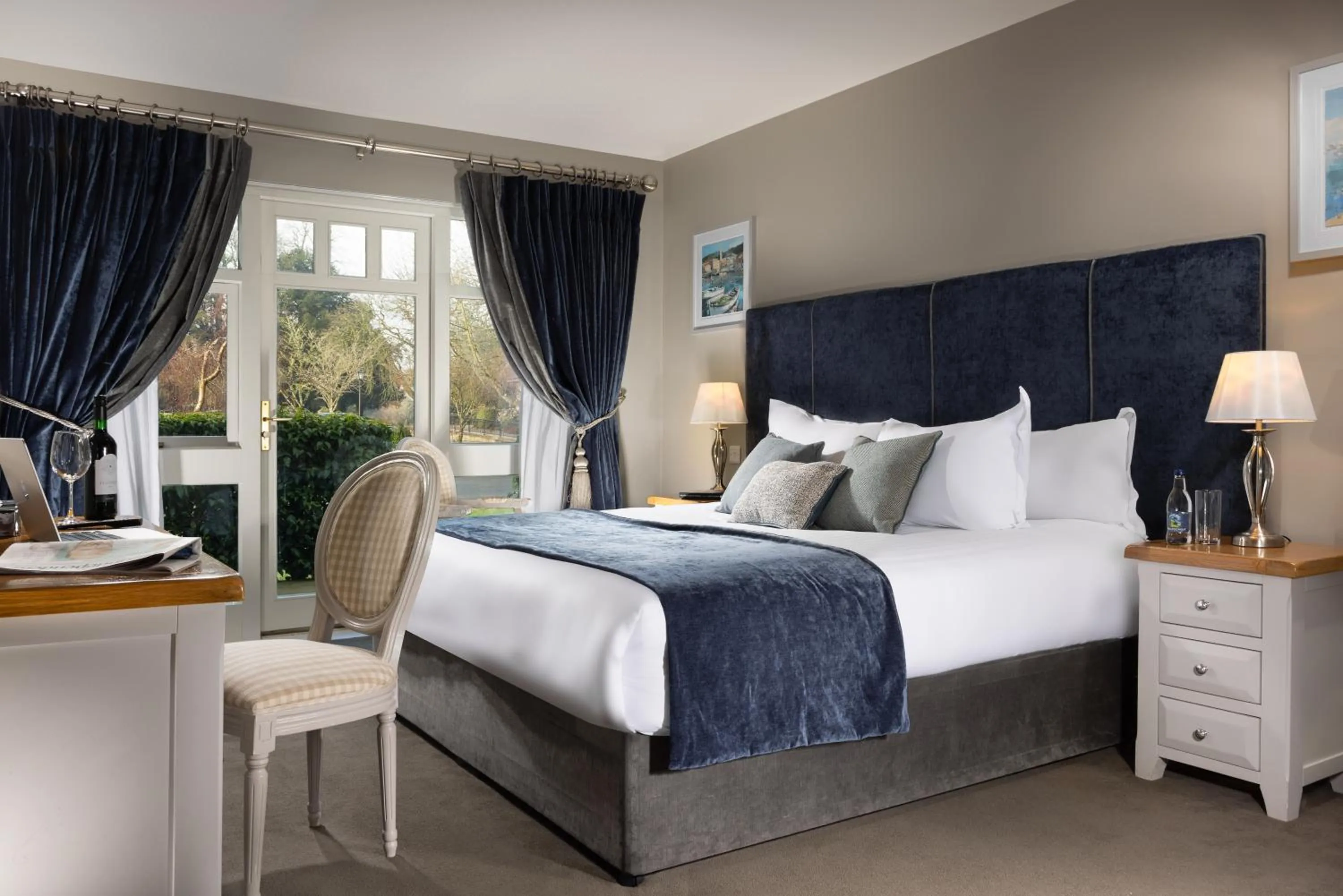 Bed in The Lodges at Kilkea Castle