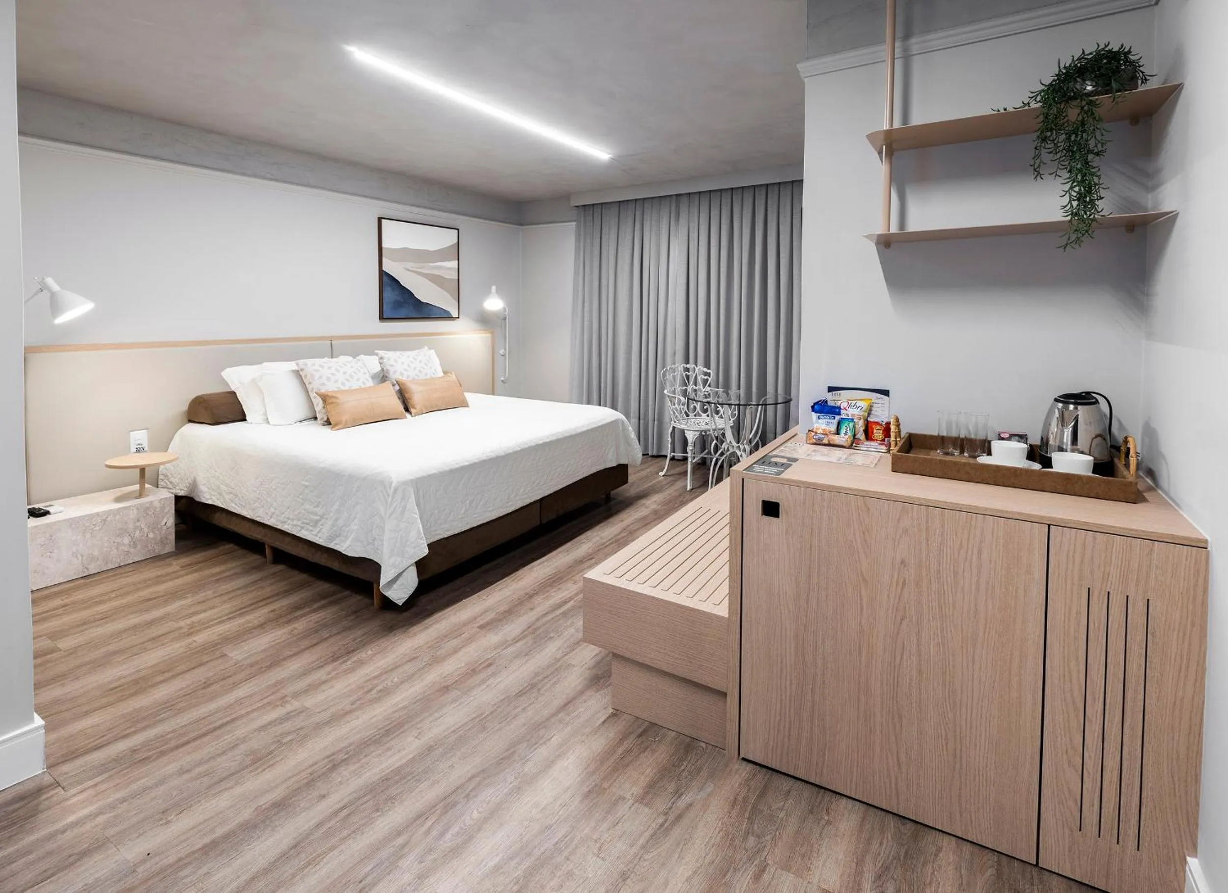 Coffee/tea facilities, Bed in HM Hotel