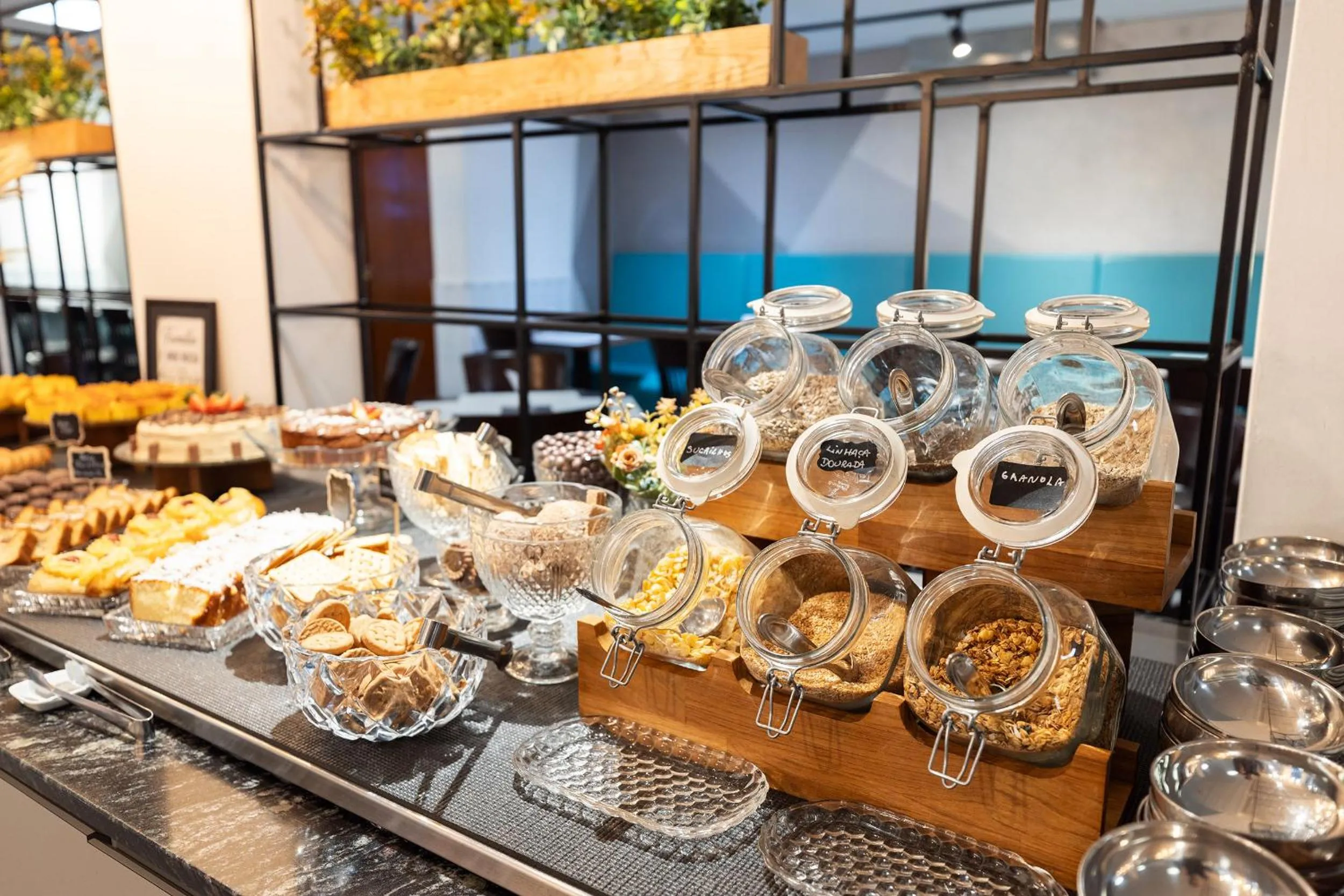 Breakfast in HM Hotel