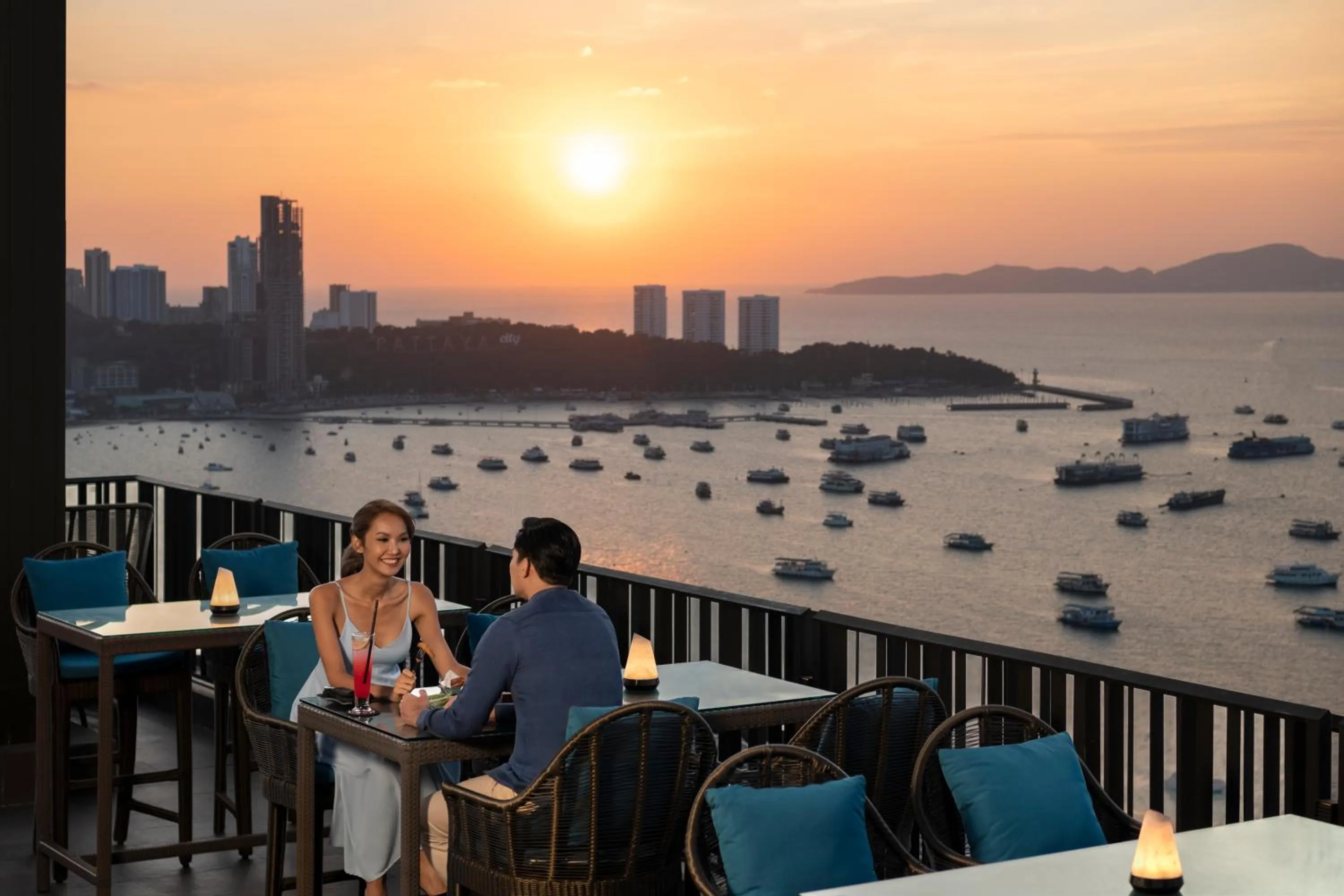 Restaurant/places to eat in Hilton Pattaya