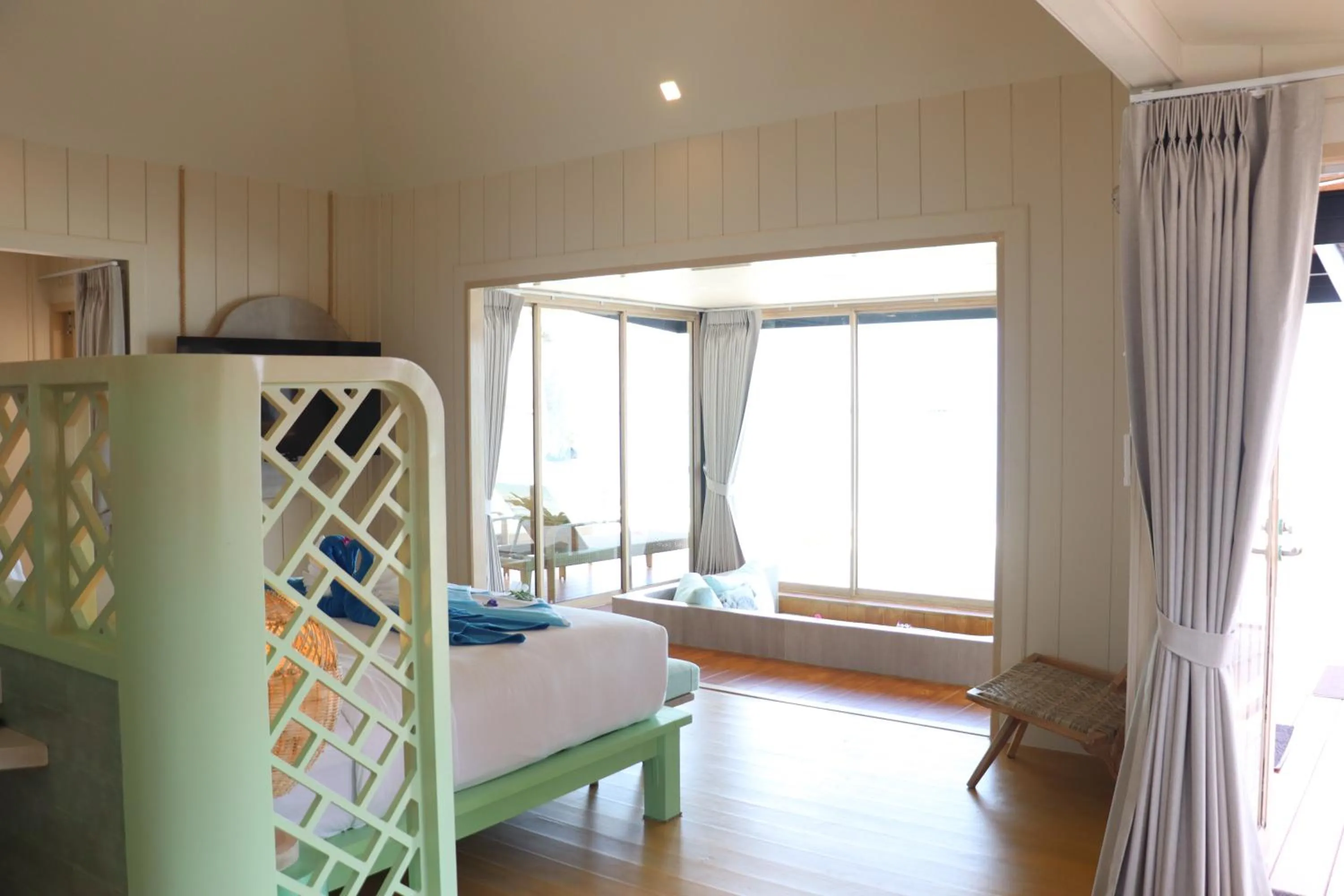 Bedroom, Bed in Koh Mook Sivalai Beach Resort