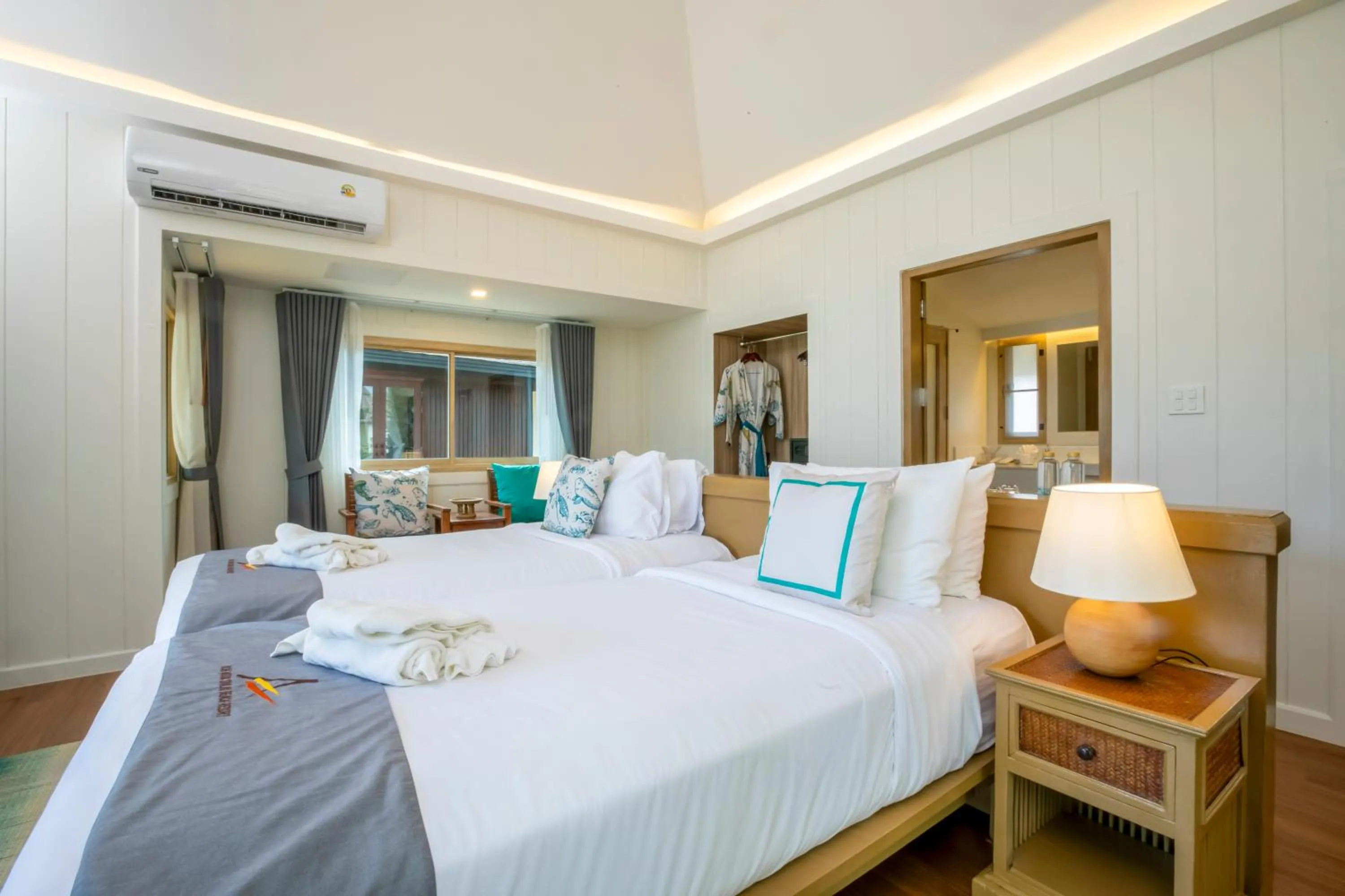 Bed in Koh Mook Sivalai Beach Resort