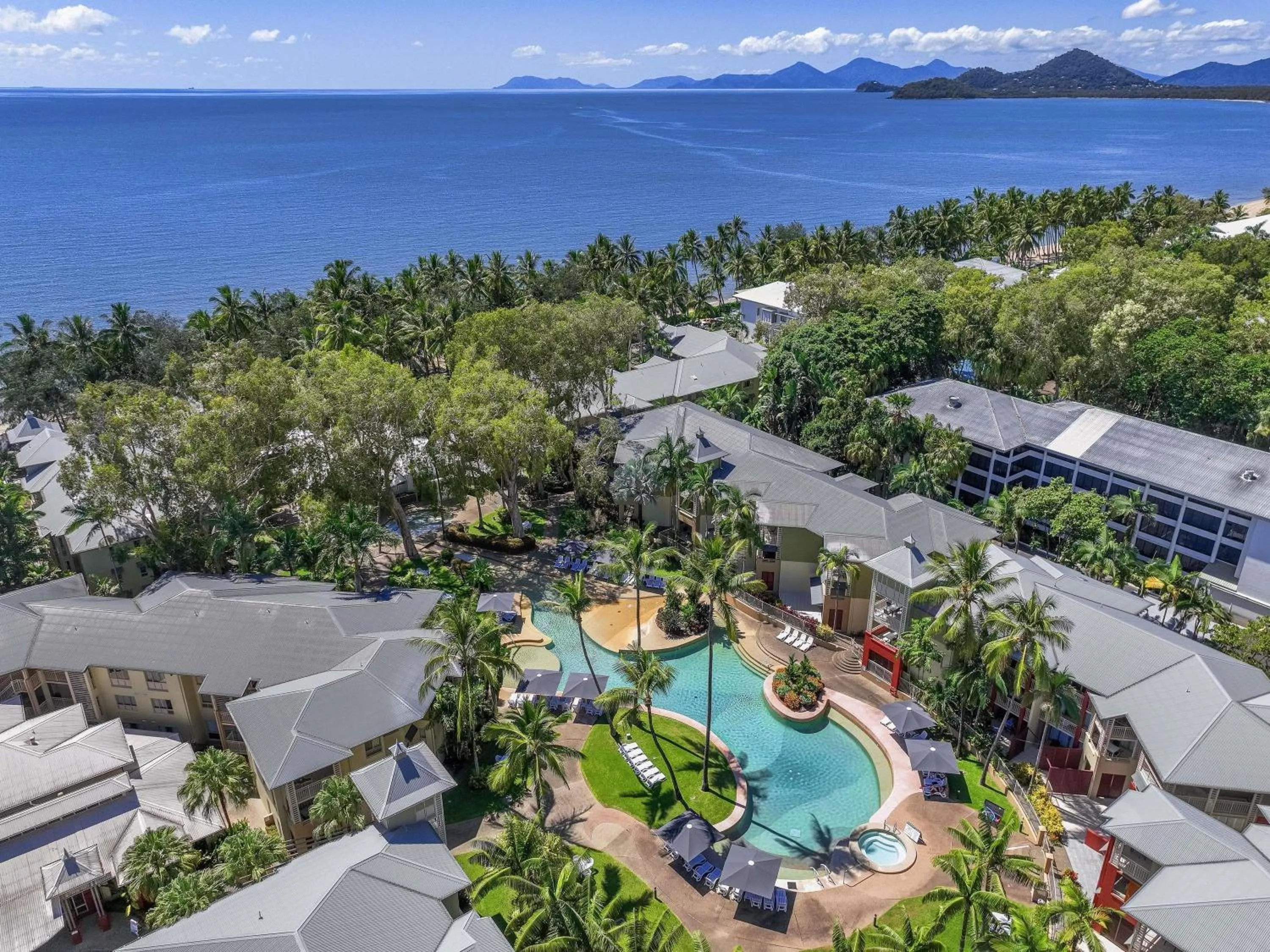 Property building in Mantra Amphora