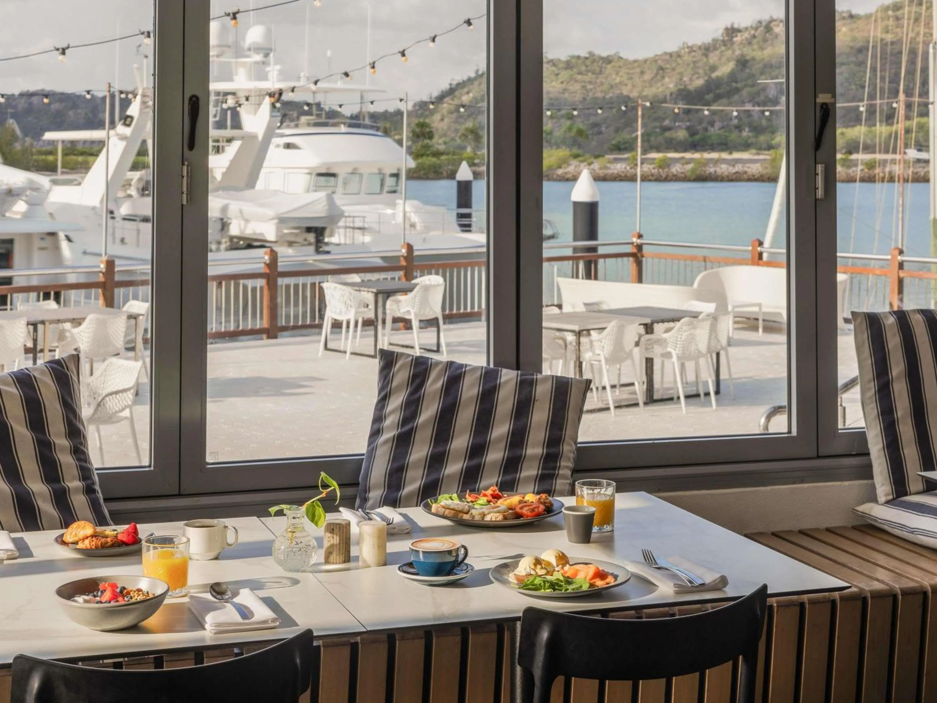 Breakfast in Peppers Blue on Blue