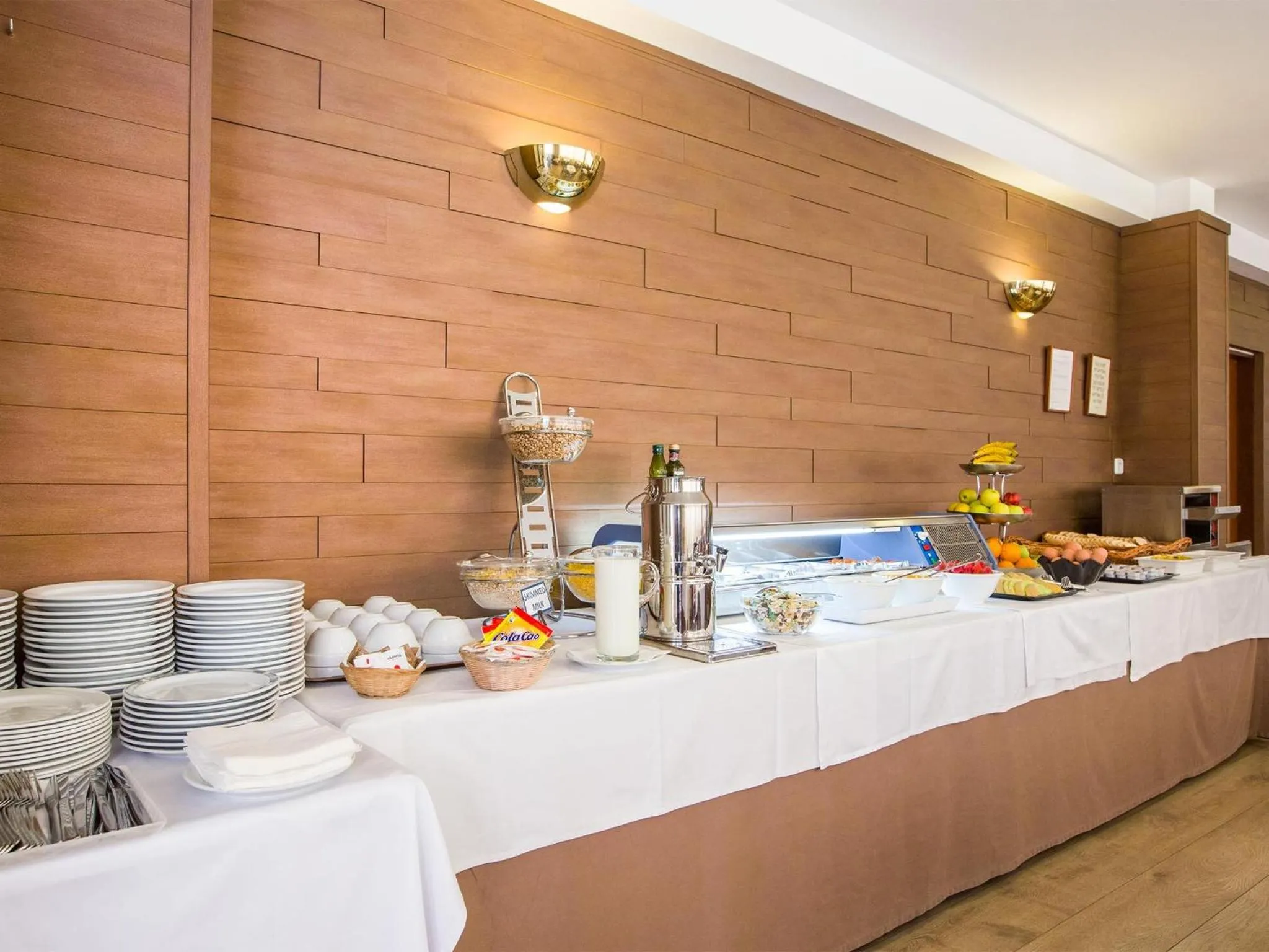 Food in Hotel Villa Singala