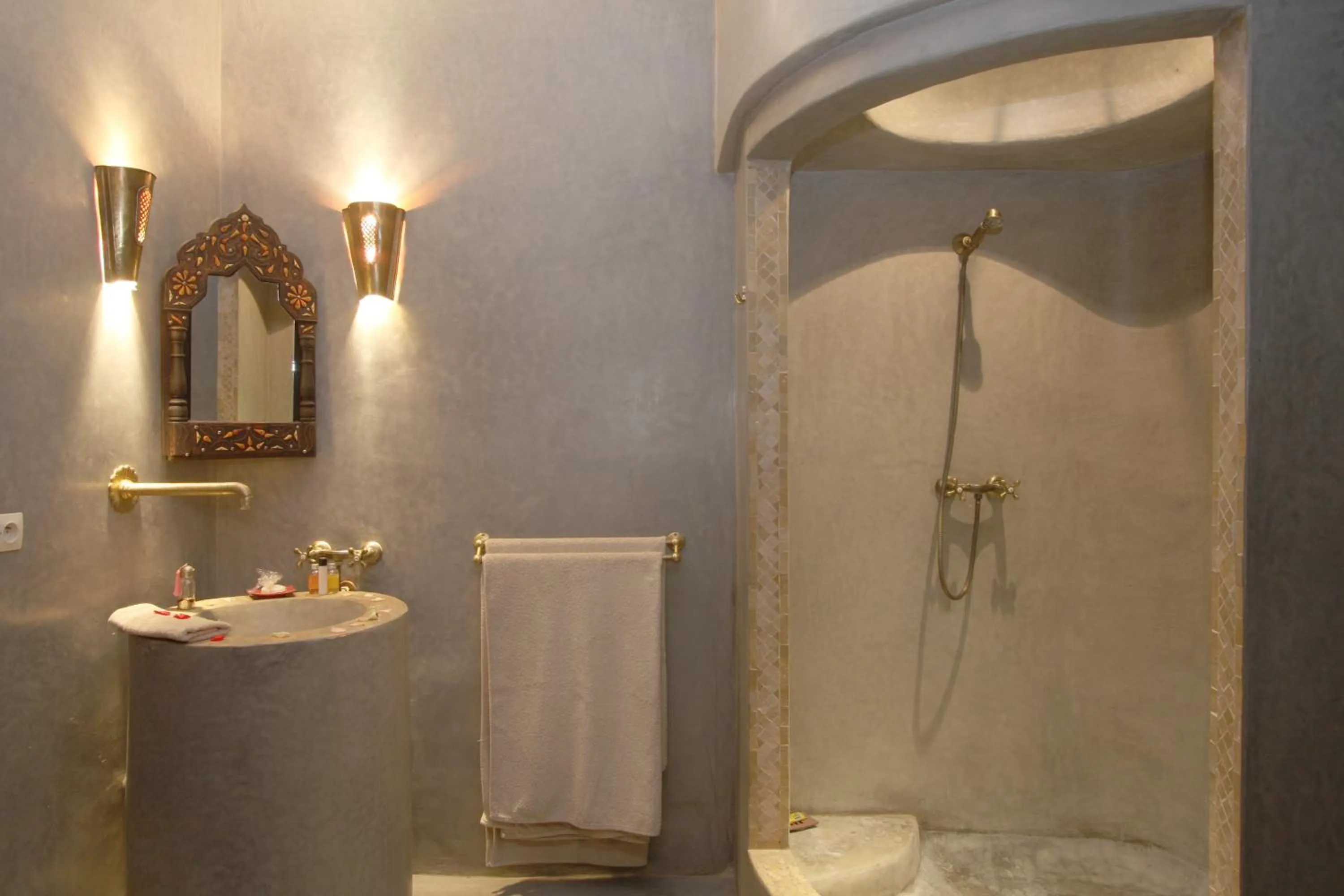 Bathroom in Riad Cannelle