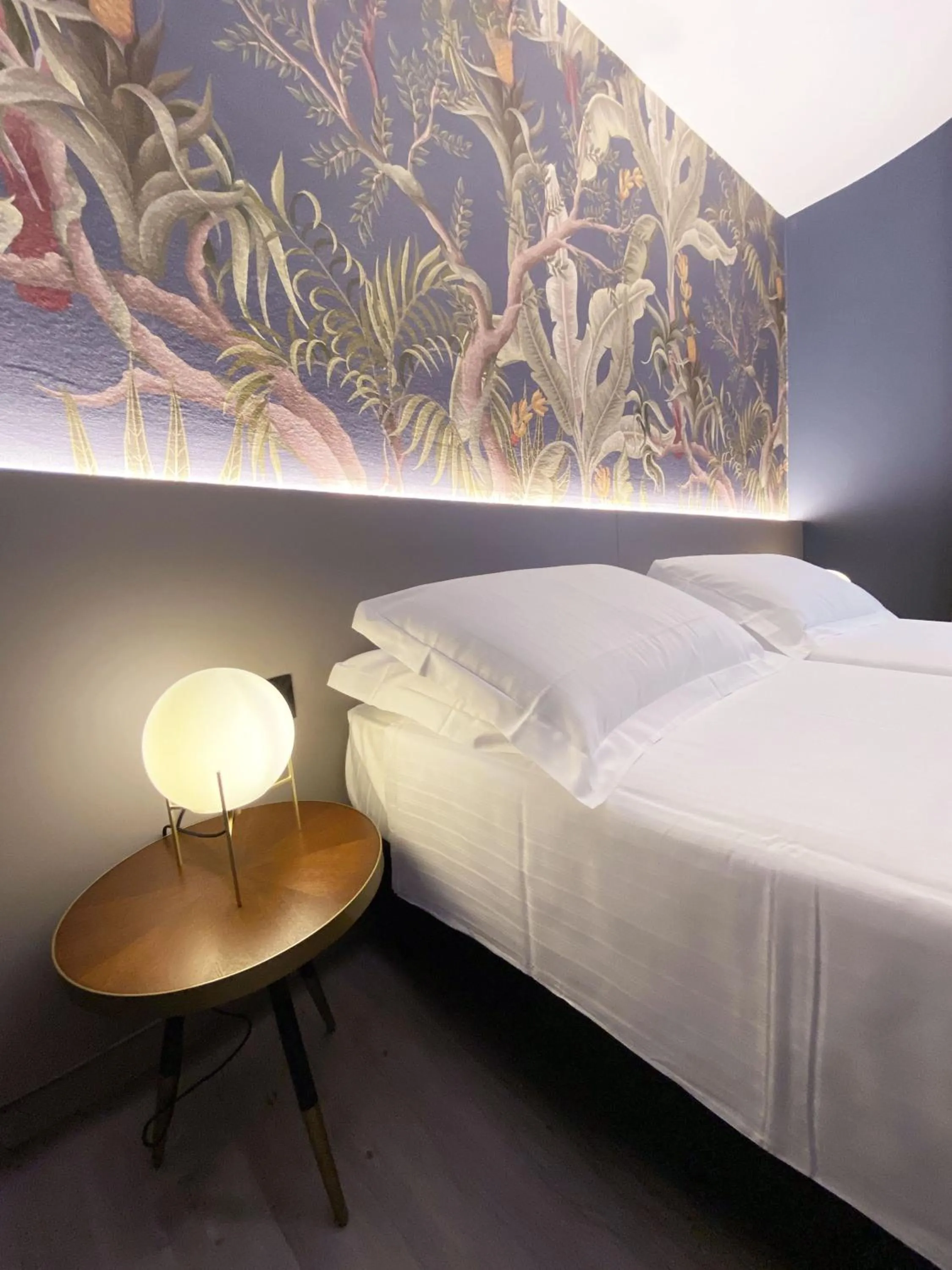 Bedroom, Bed in Hotel Astoria