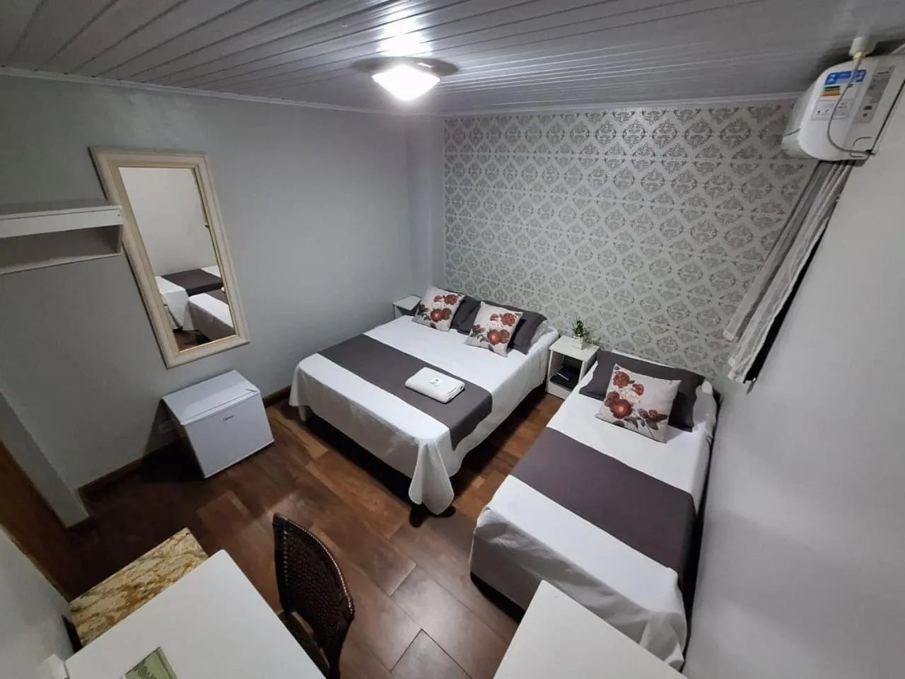 Bed in Queiroz Palace Hotel