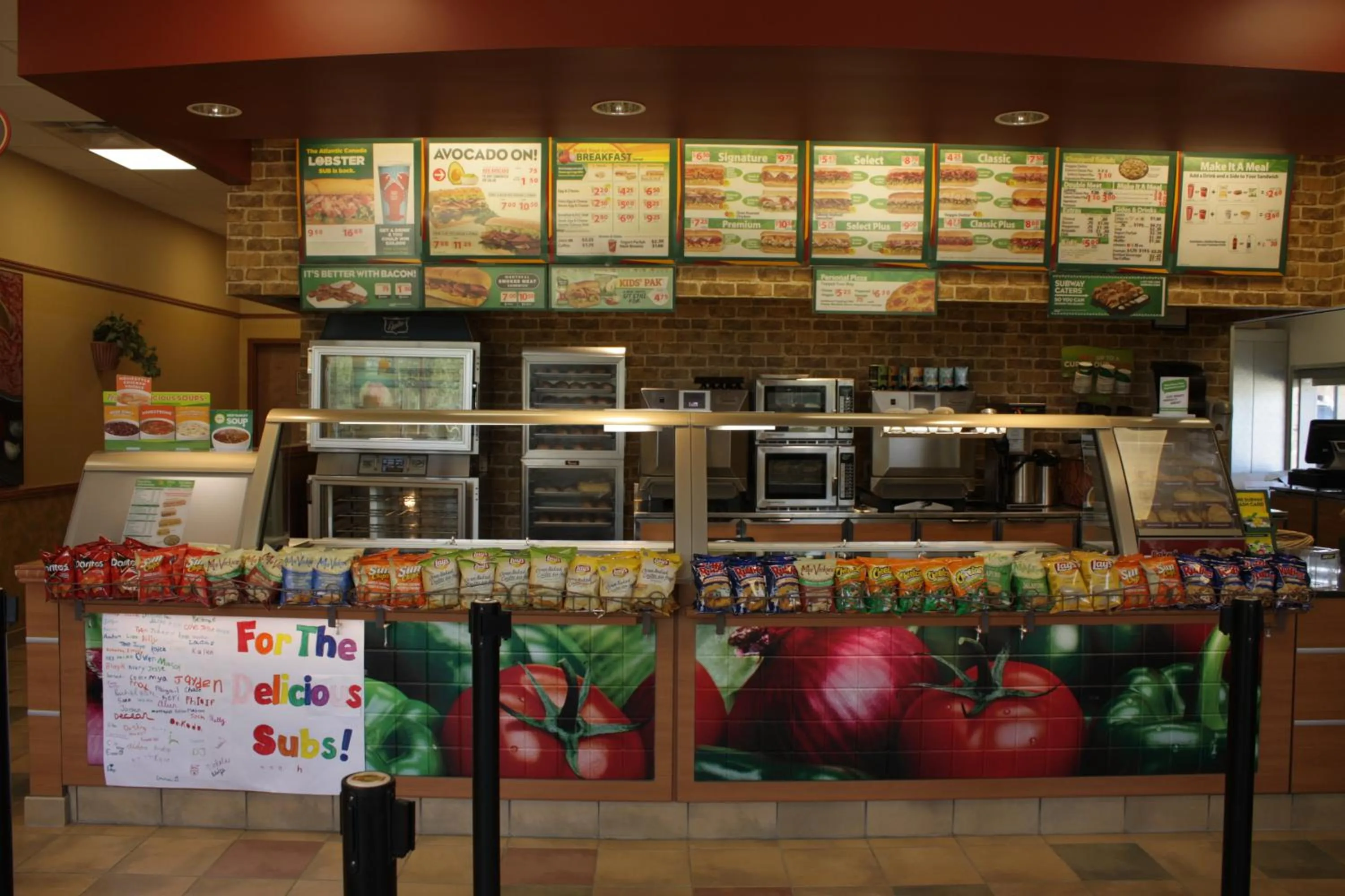 Restaurant/places to eat in Hillcrest Motel