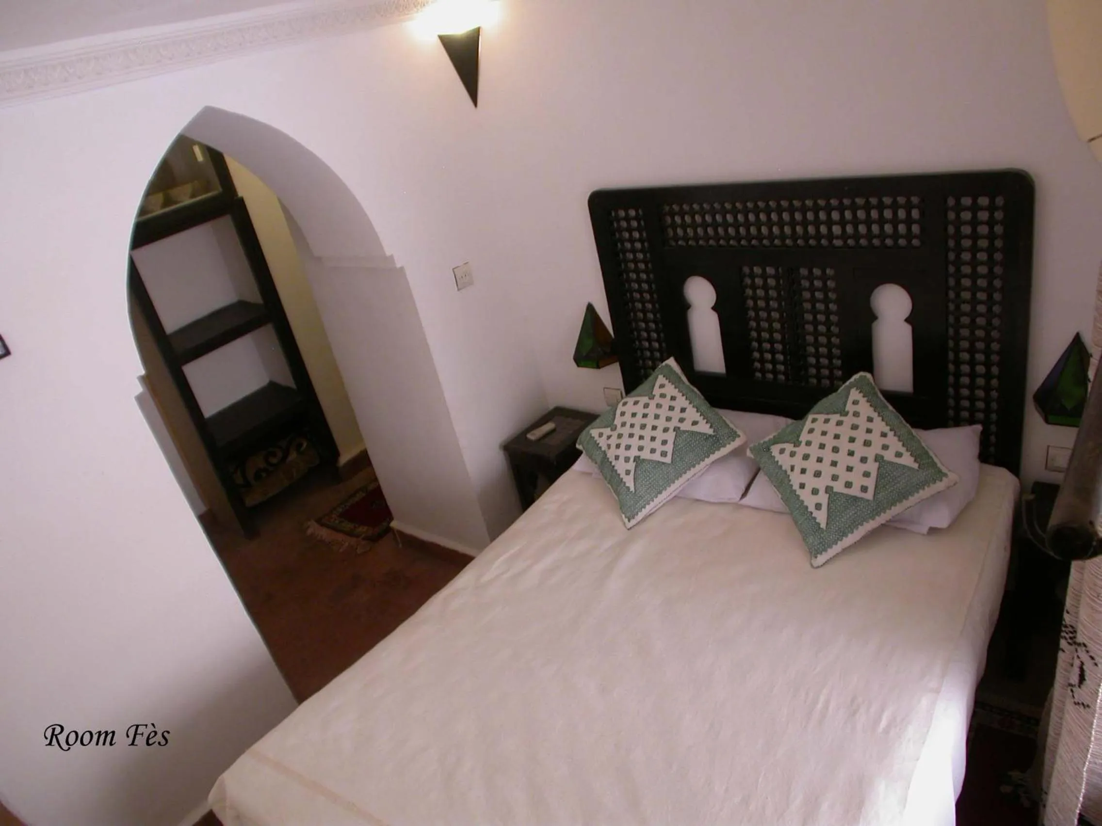 Bed in Hotel Tomboctou